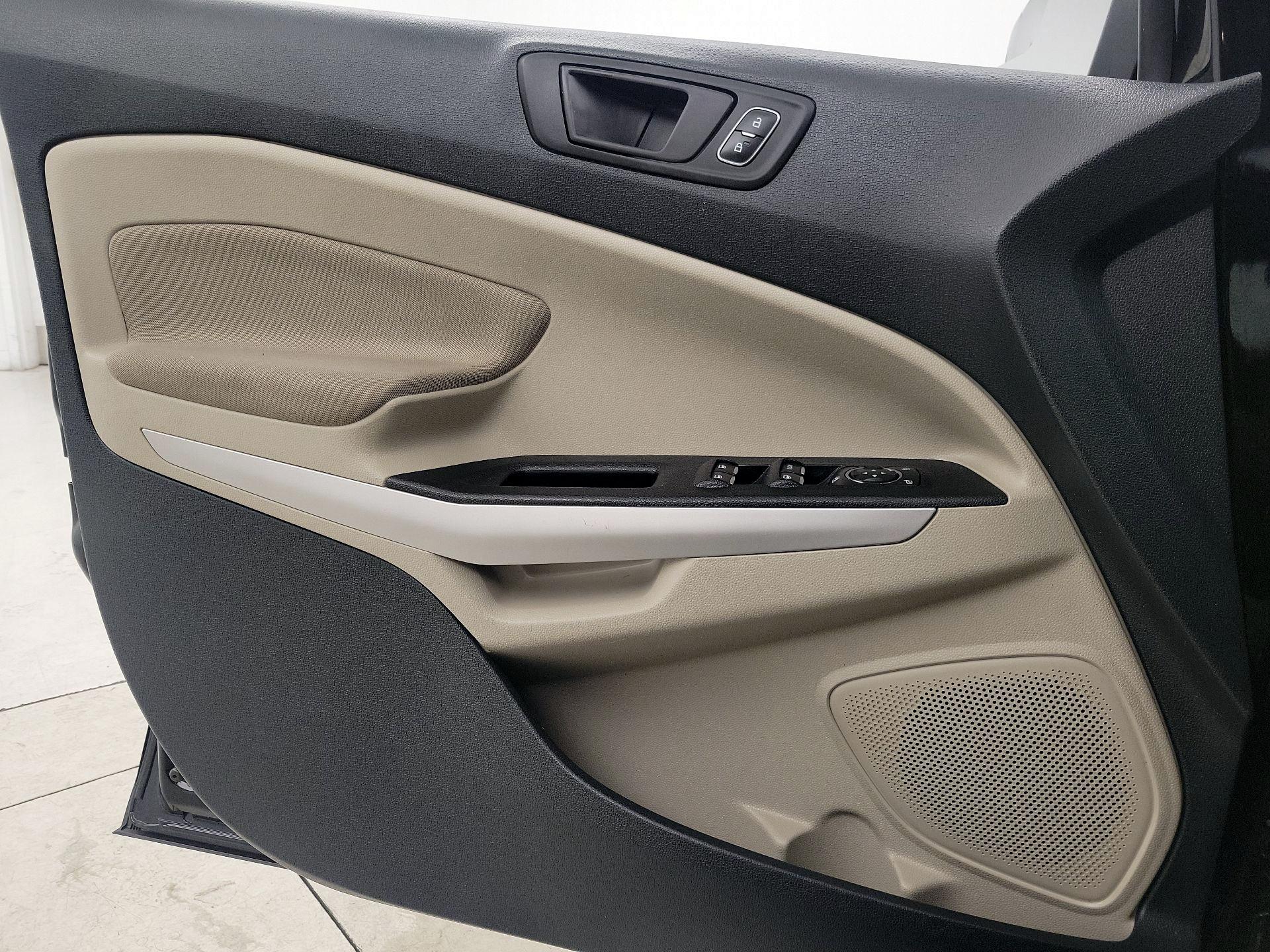 Thumbnail: 2021 Ford EcoSport - 12