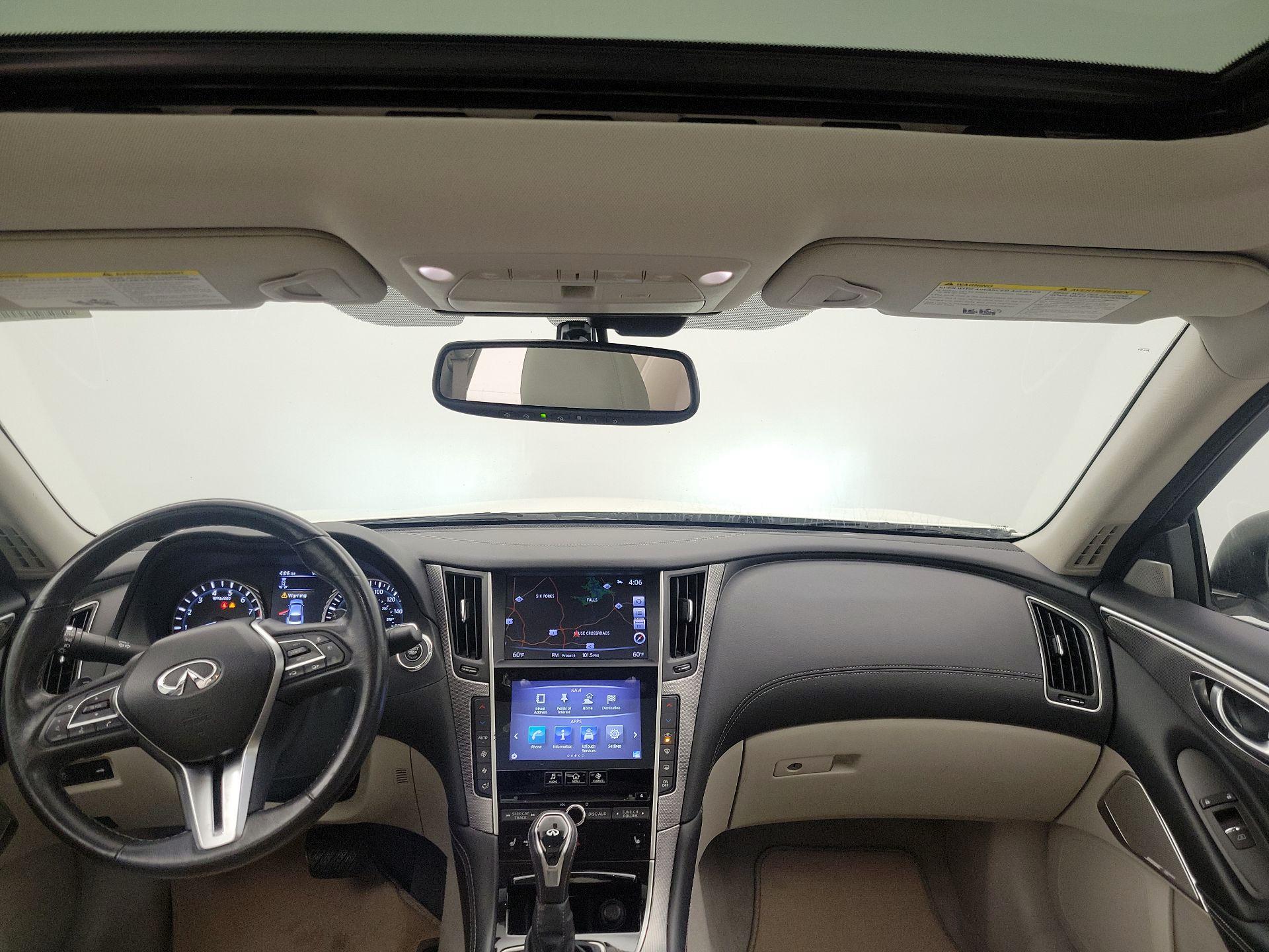 Thumbnail: 2019 INFINITI Q50 - 9