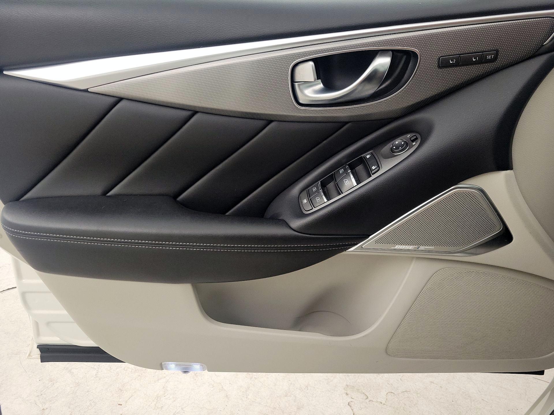 Thumbnail: 2019 INFINITI Q50 - 12