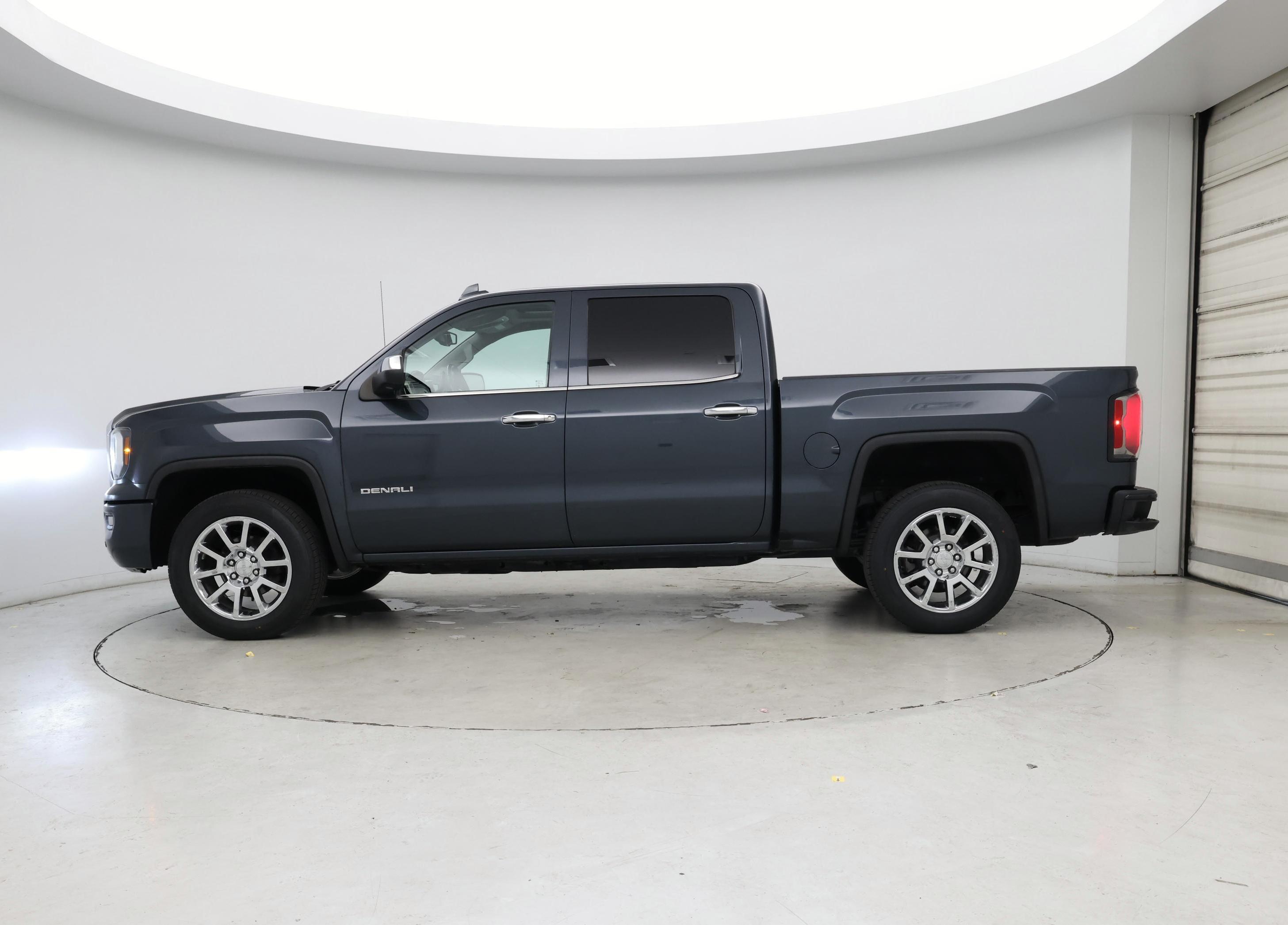 Thumbnail: 2018 GMC Sierra 1500 - 3