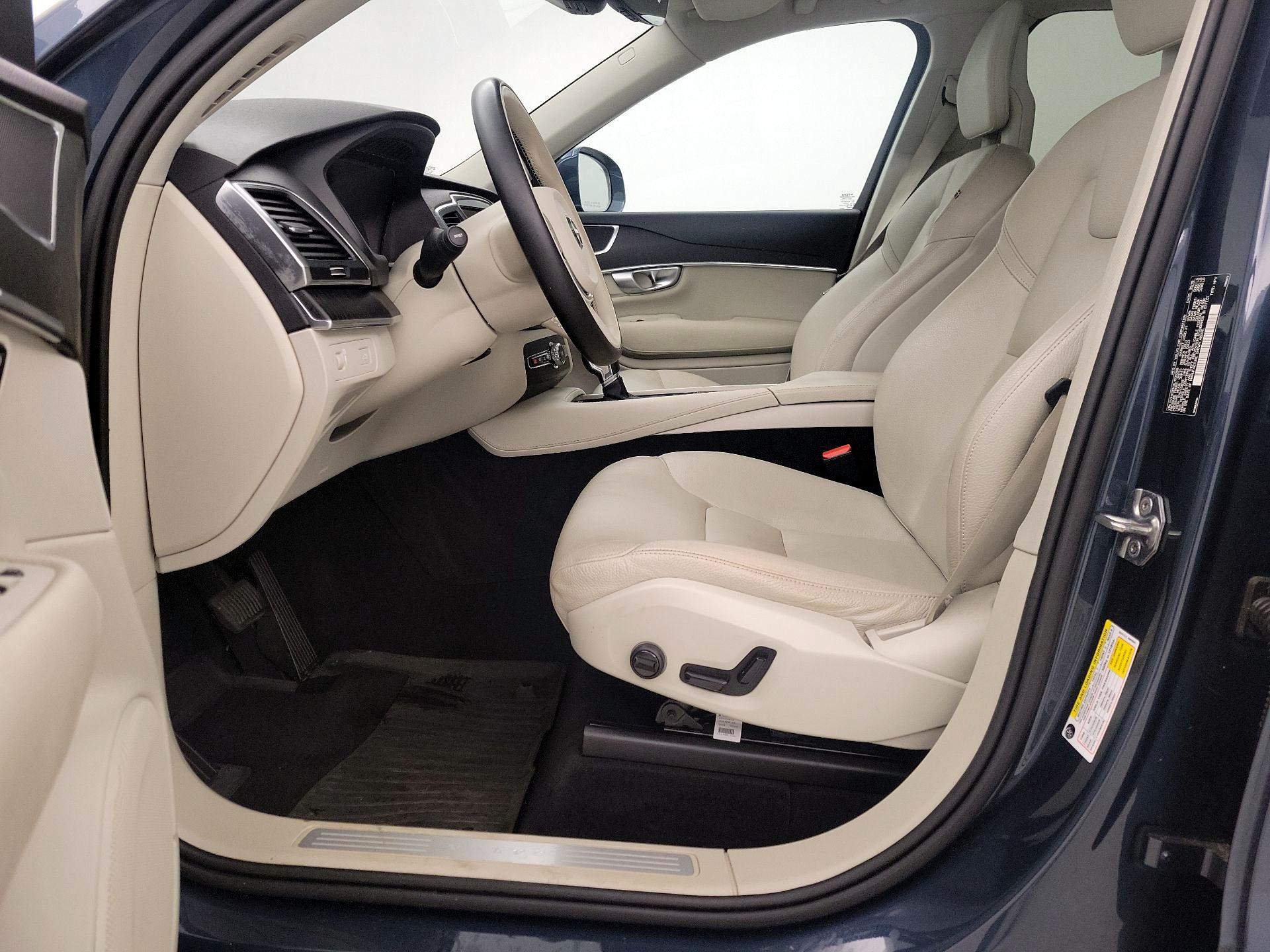 Thumbnail: 2020 Volvo XC90 - 11