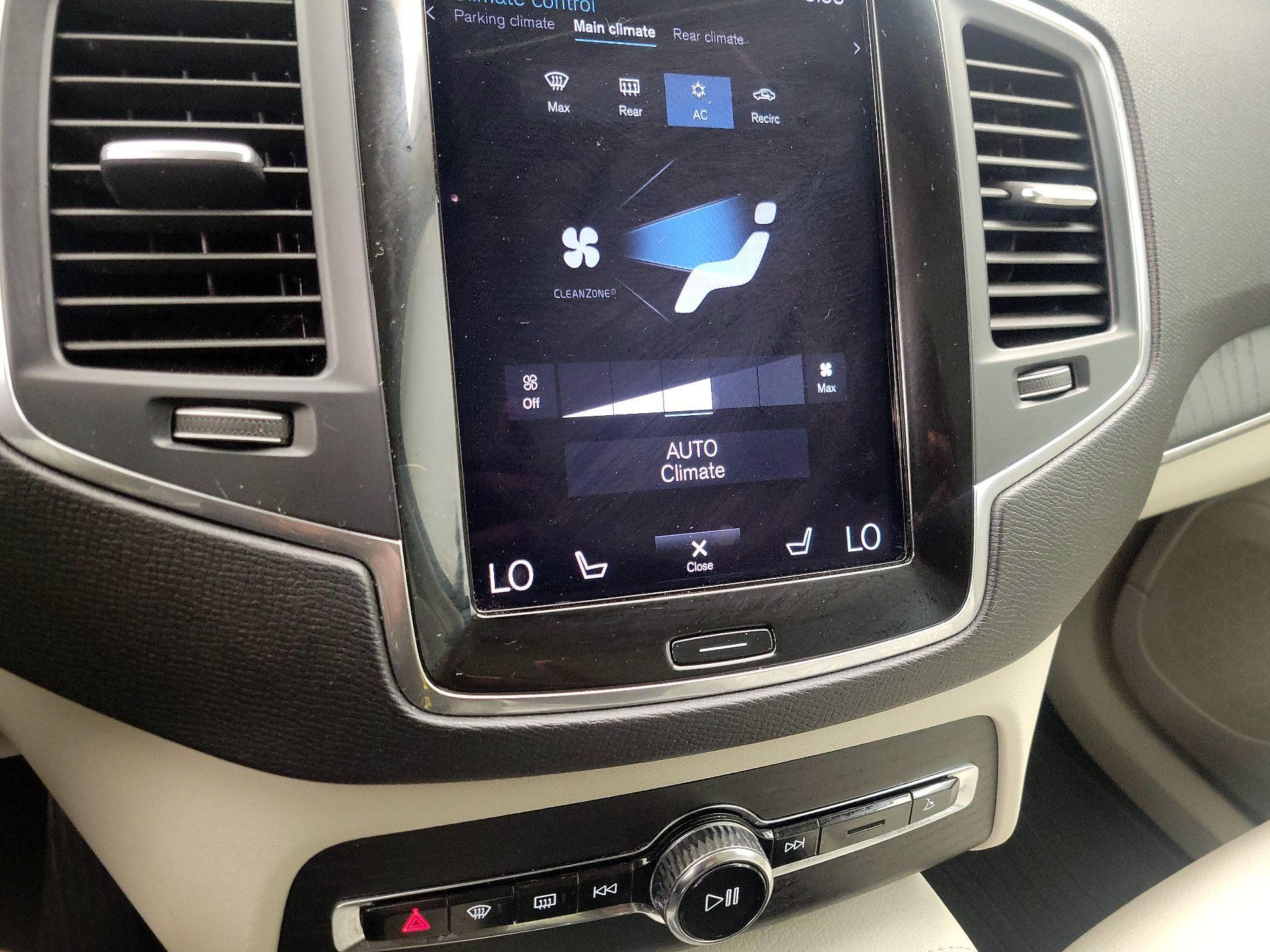 Thumbnail: 2020 Volvo XC90 - 16