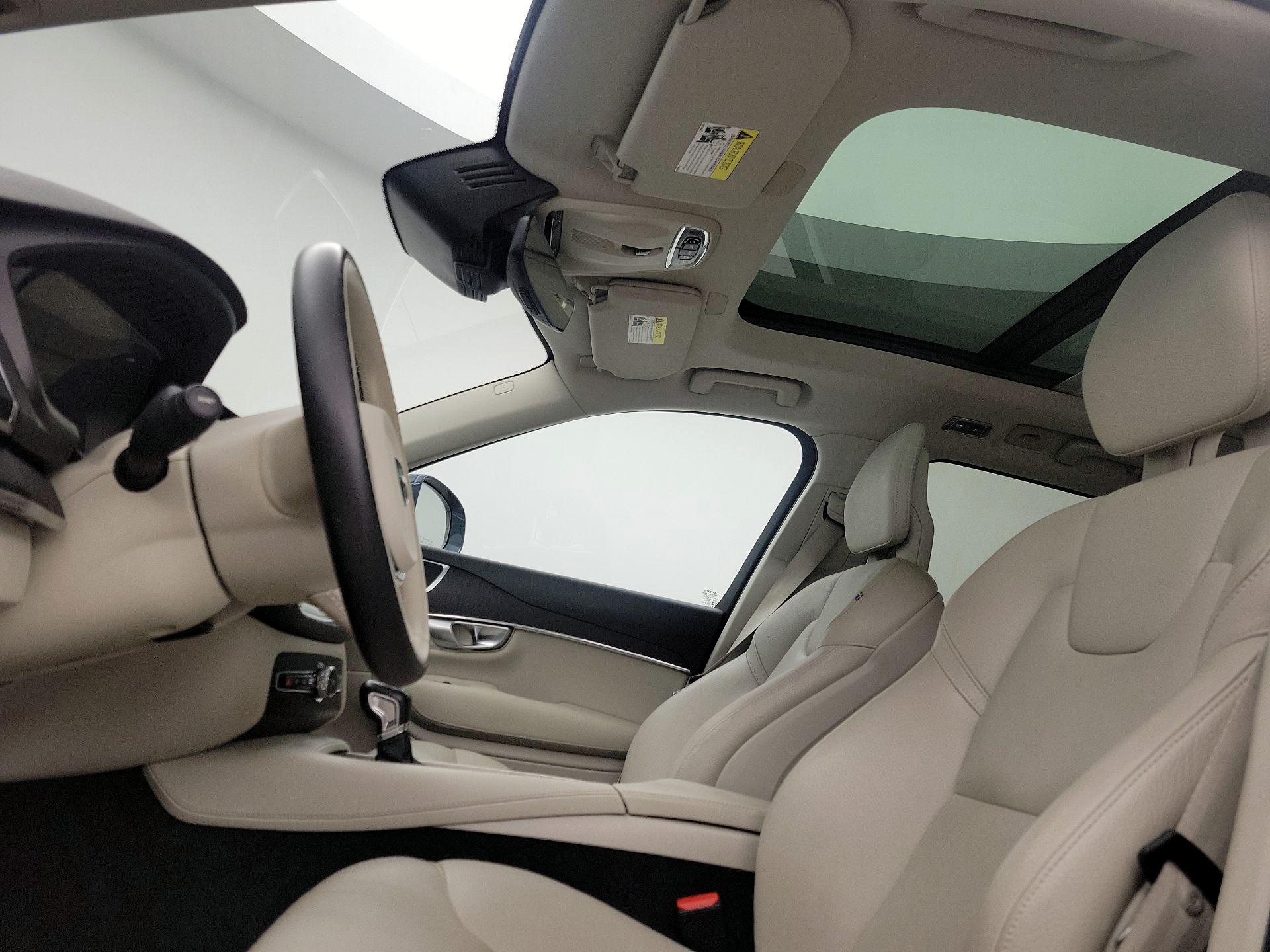 Thumbnail: 2020 Volvo XC90 - 19