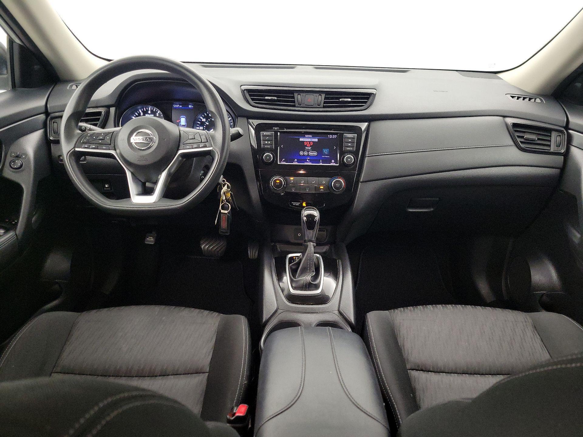 Thumbnail: 2018 Nissan Rogue - 9