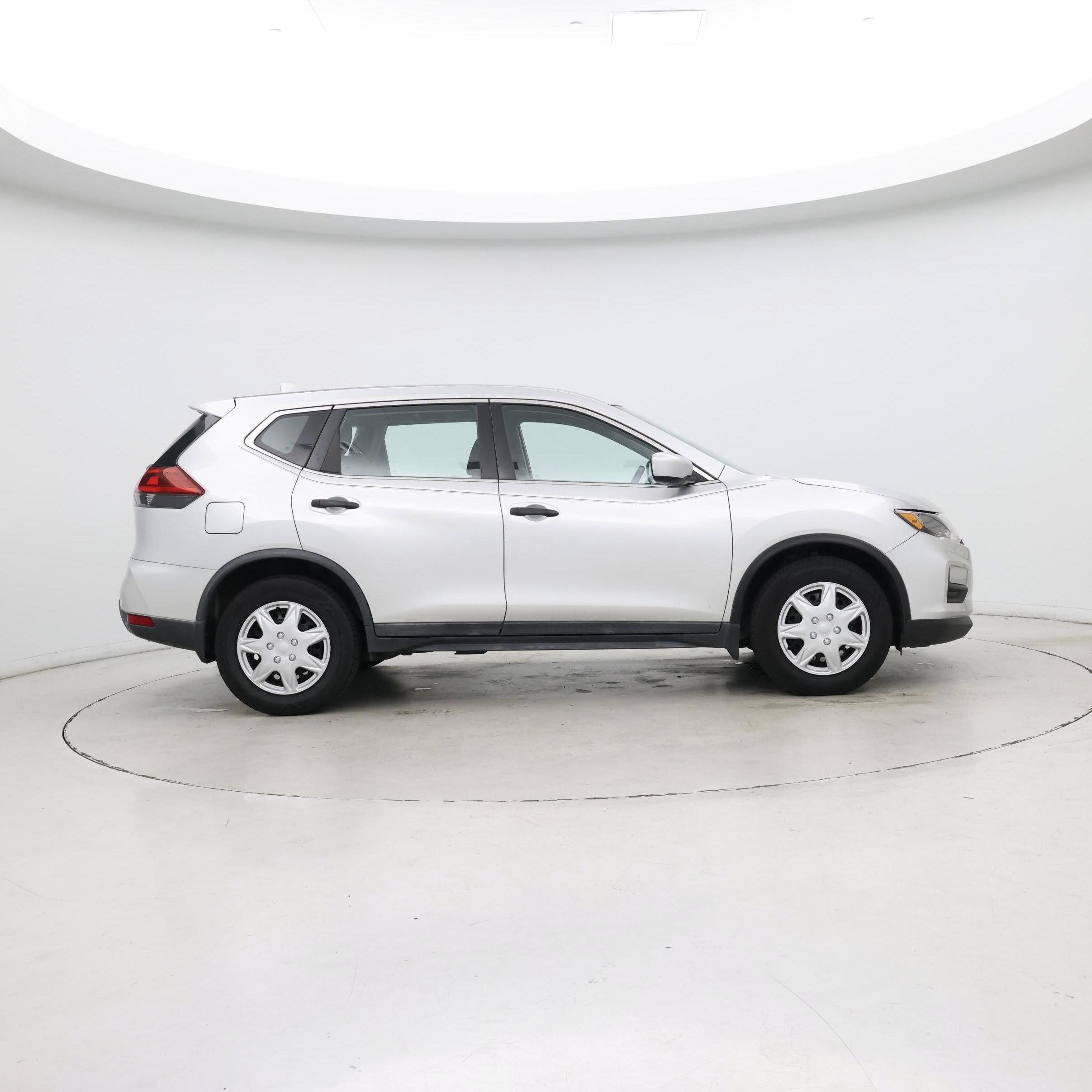 Thumbnail: 2018 Nissan Rogue - 7