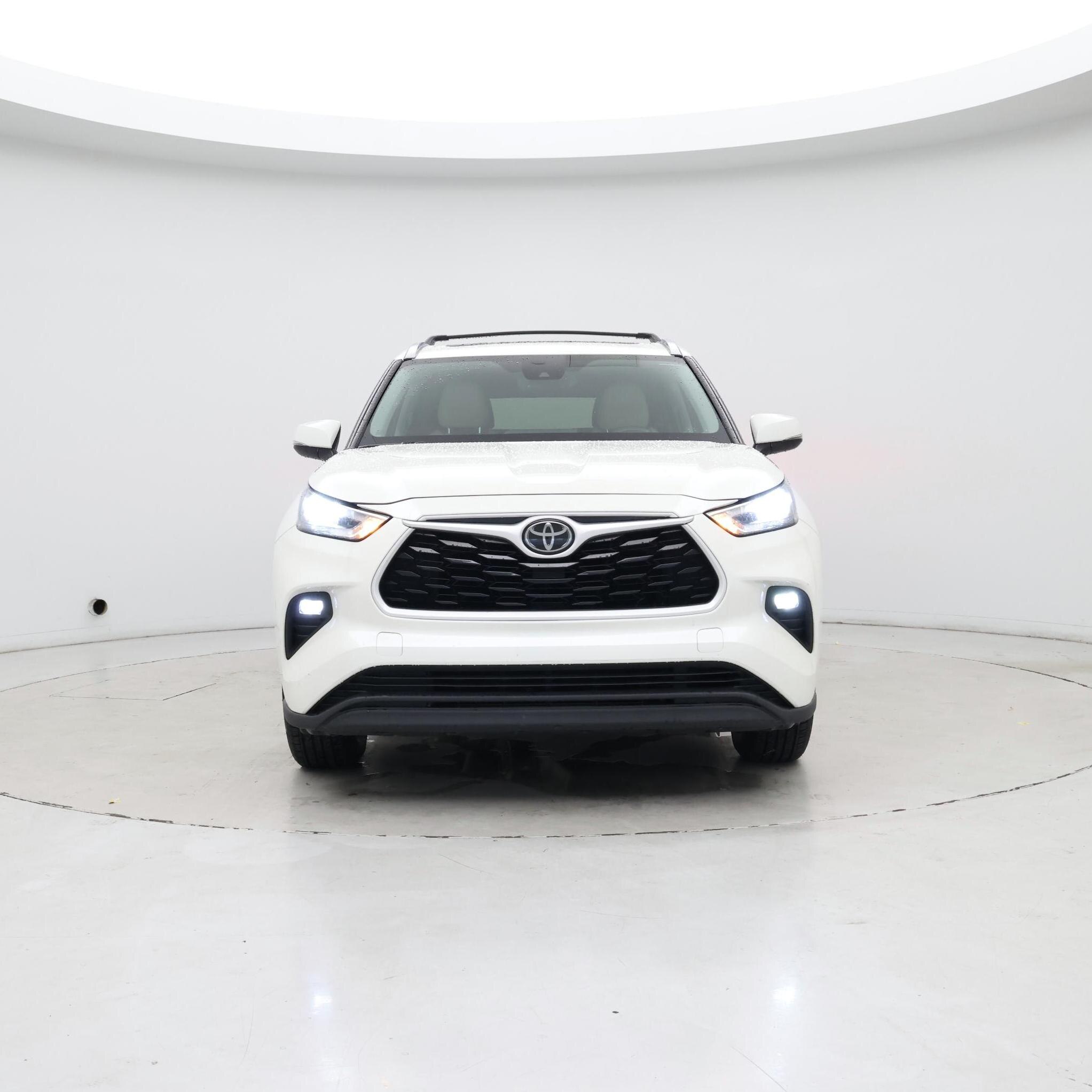 Thumbnail: 2020 Toyota Highlander - 5