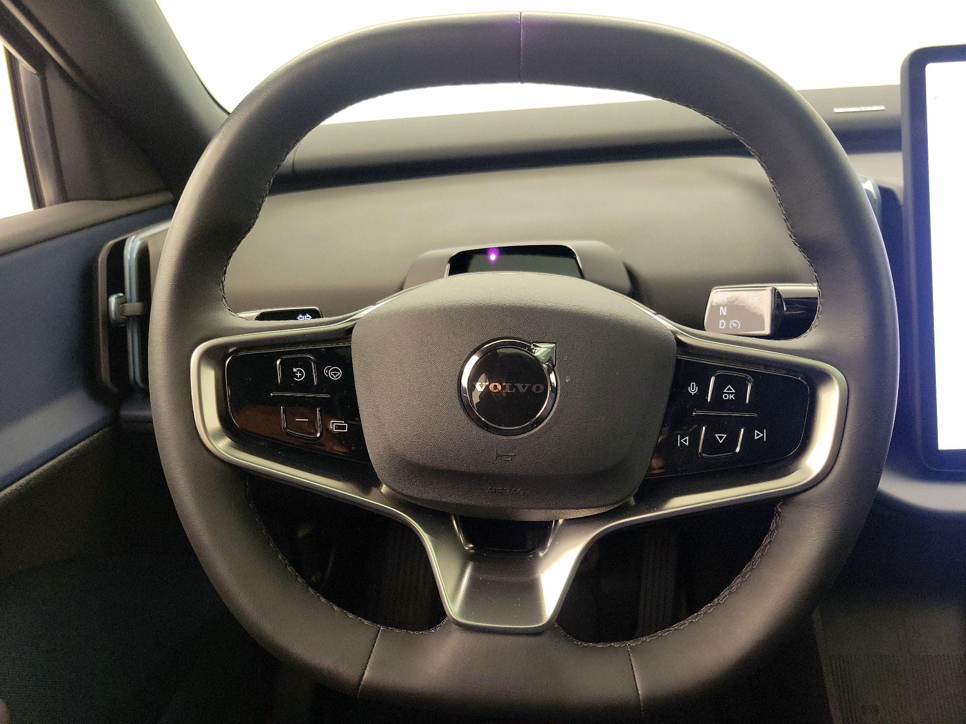 Thumbnail: 2025 Volvo EX30 - 10