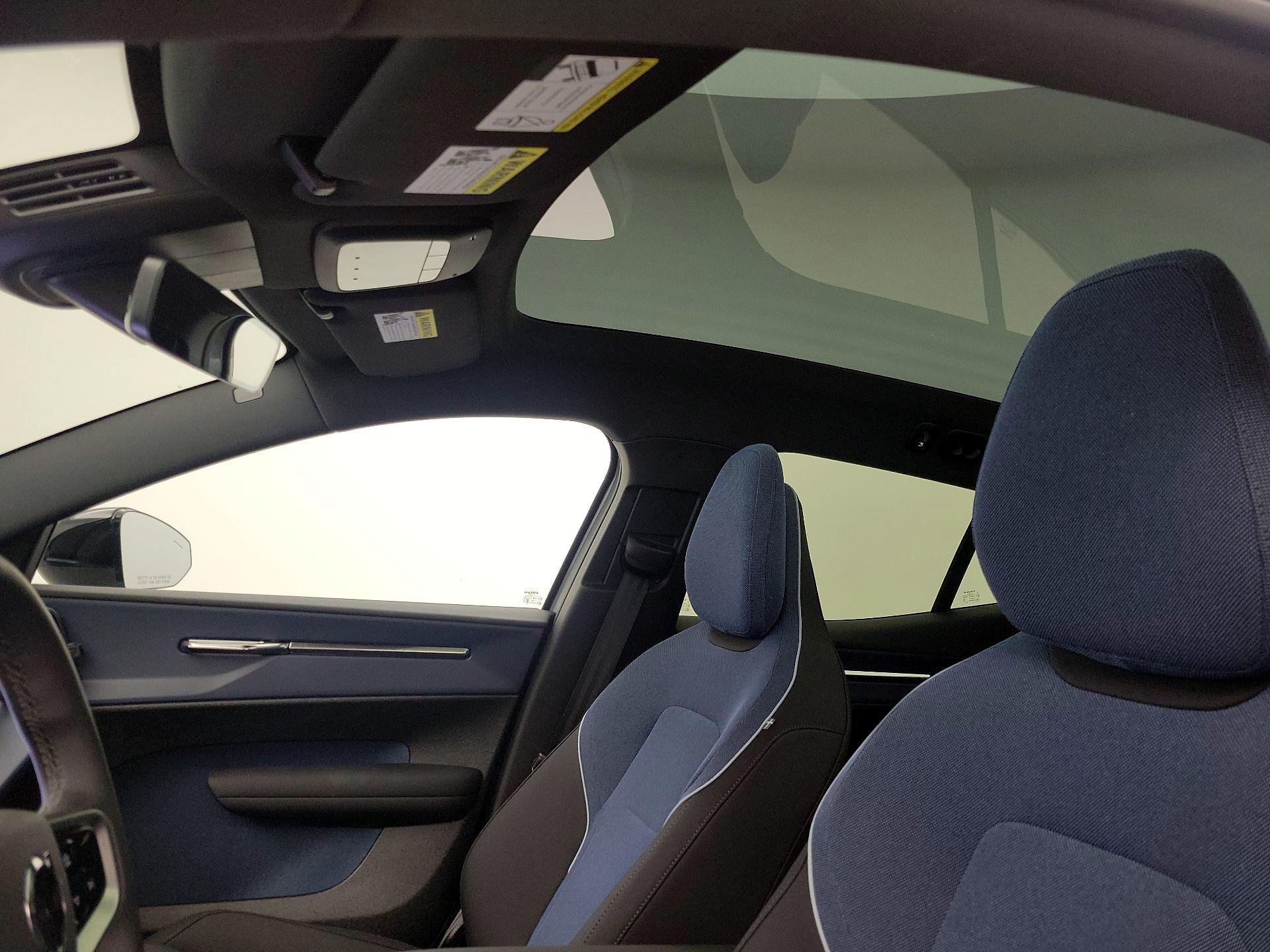 Thumbnail: 2025 Volvo EX30 - 18