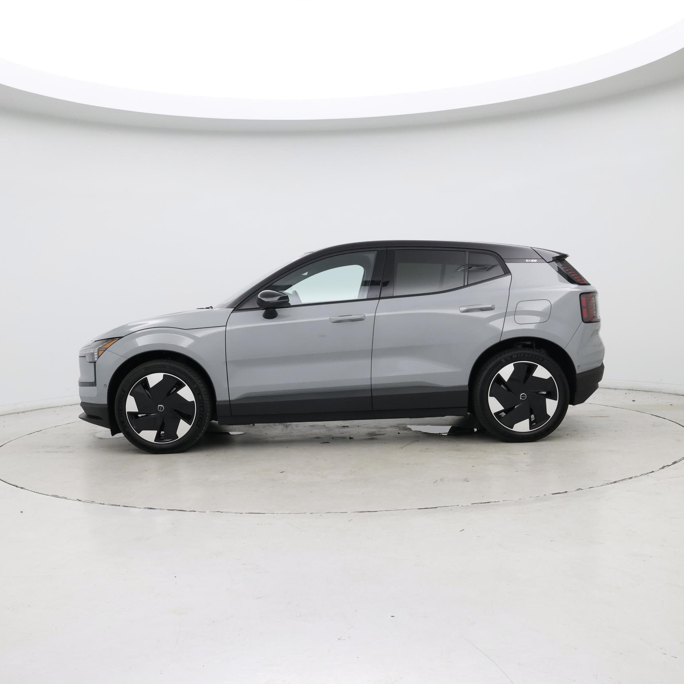 Thumbnail: 2025 Volvo EX30 - 3
