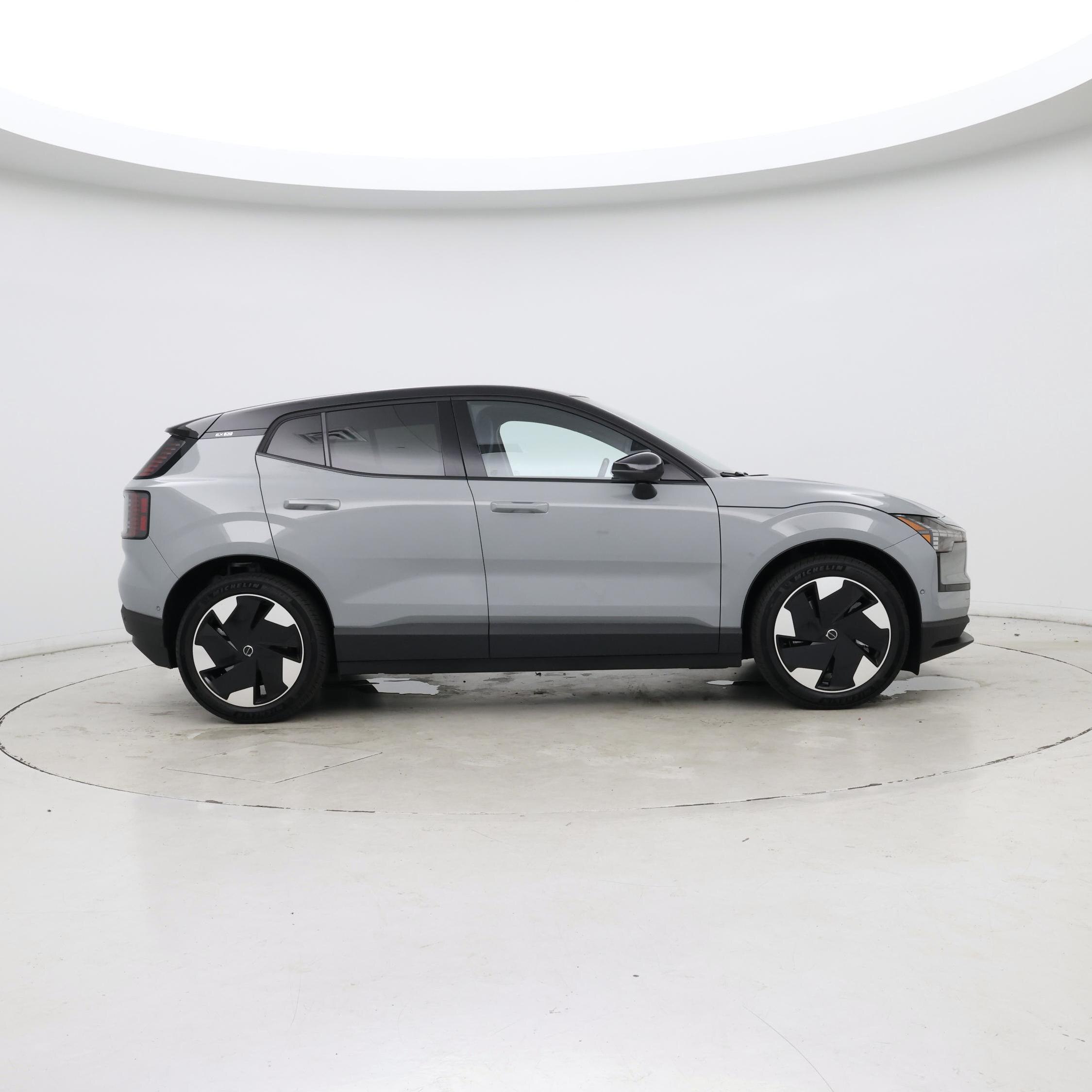 Thumbnail: 2025 Volvo EX30 - 7