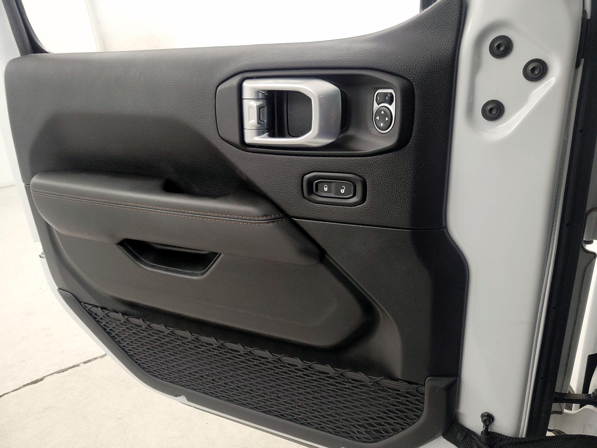 Thumbnail: 2021 Jeep Wrangler - 12