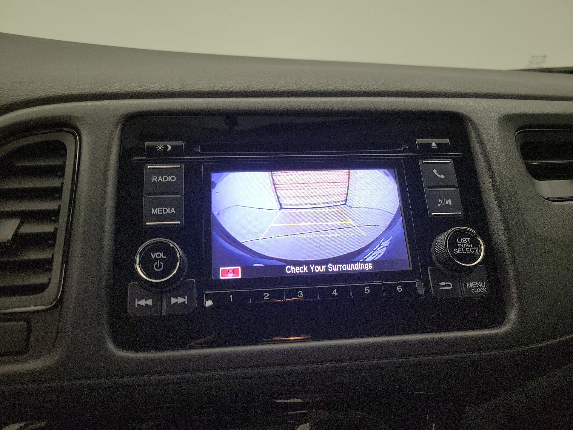 Thumbnail: 2022 Honda HR-V - 14