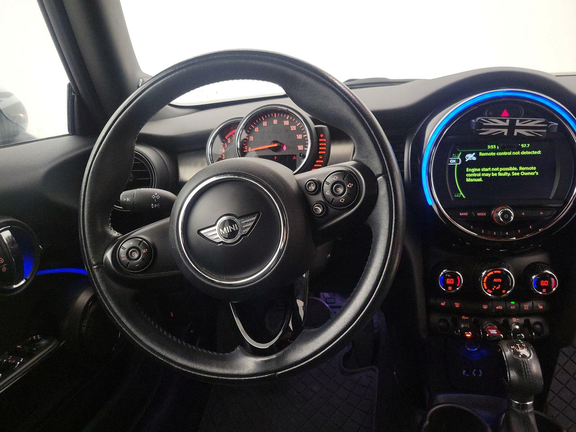 Thumbnail: 2017 MINI Cooper - 10