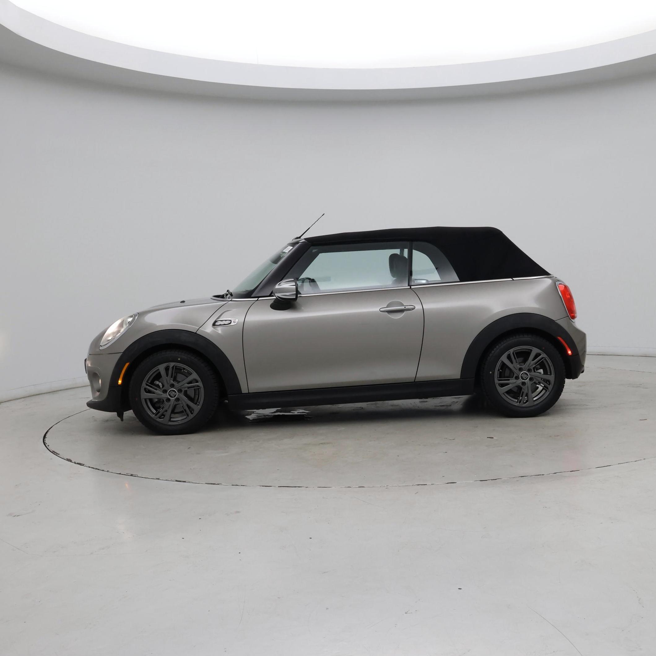 Thumbnail: 2017 MINI Cooper - 3