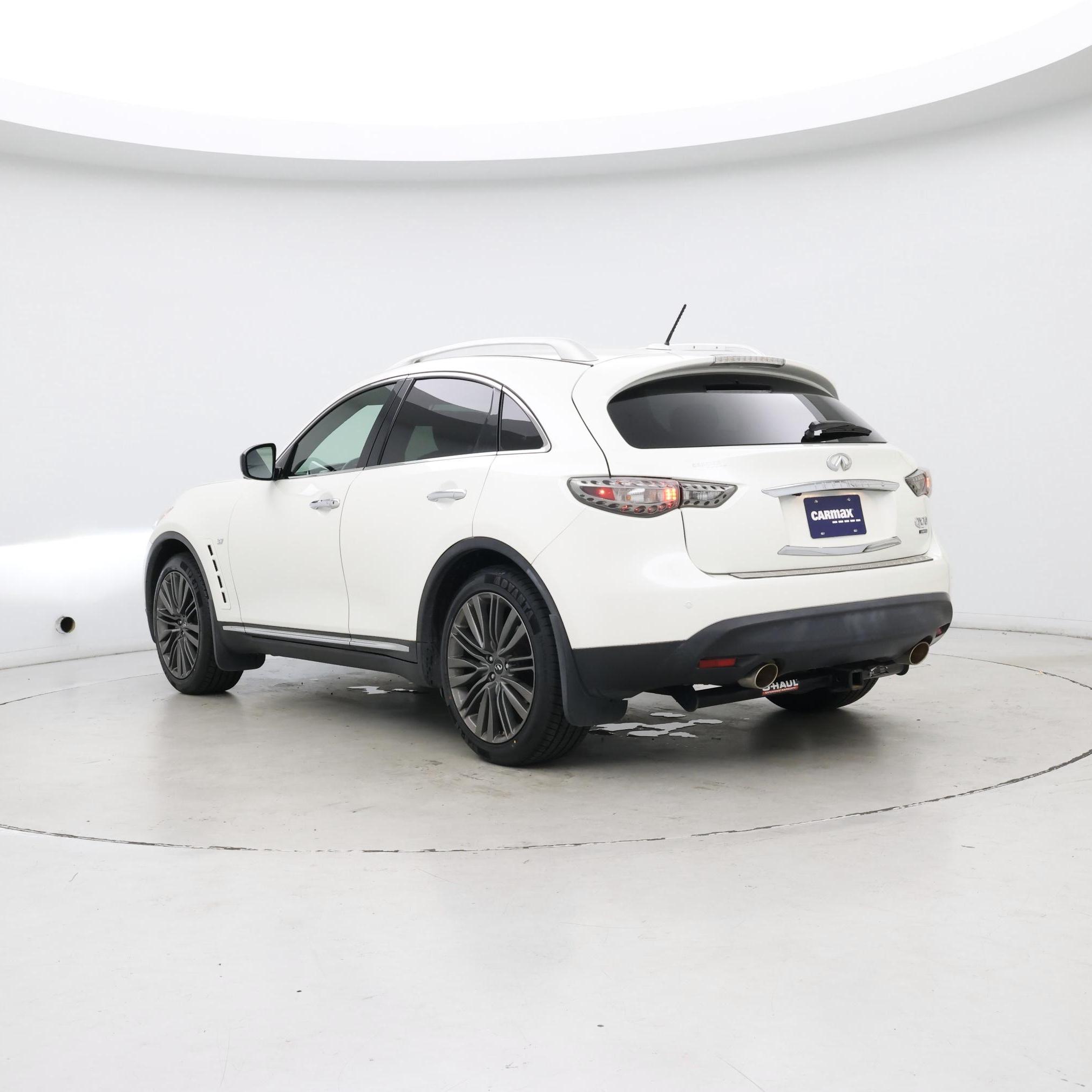 Thumbnail: 2017 INFINITI QX70 - 2