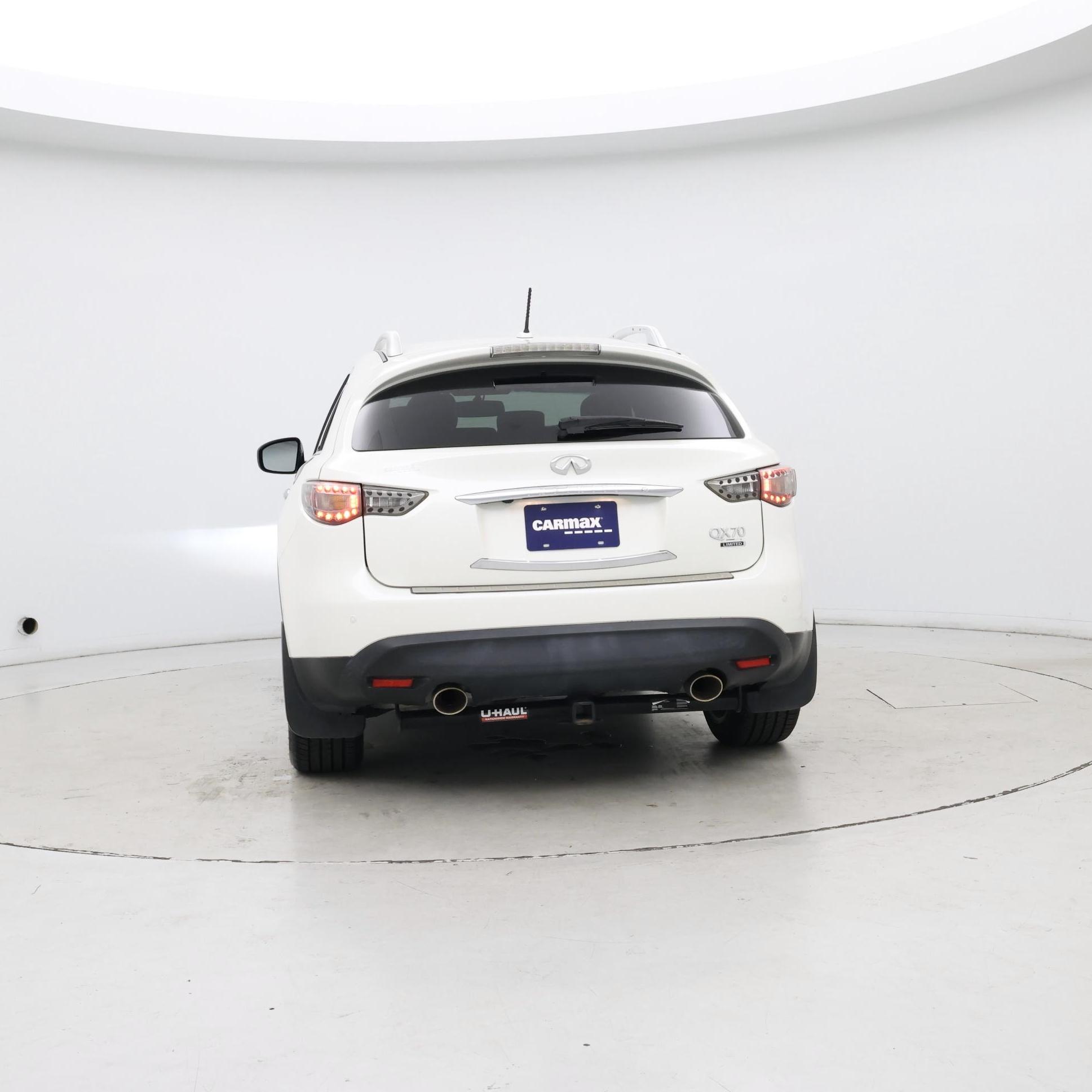Thumbnail: 2017 INFINITI QX70 - 6
