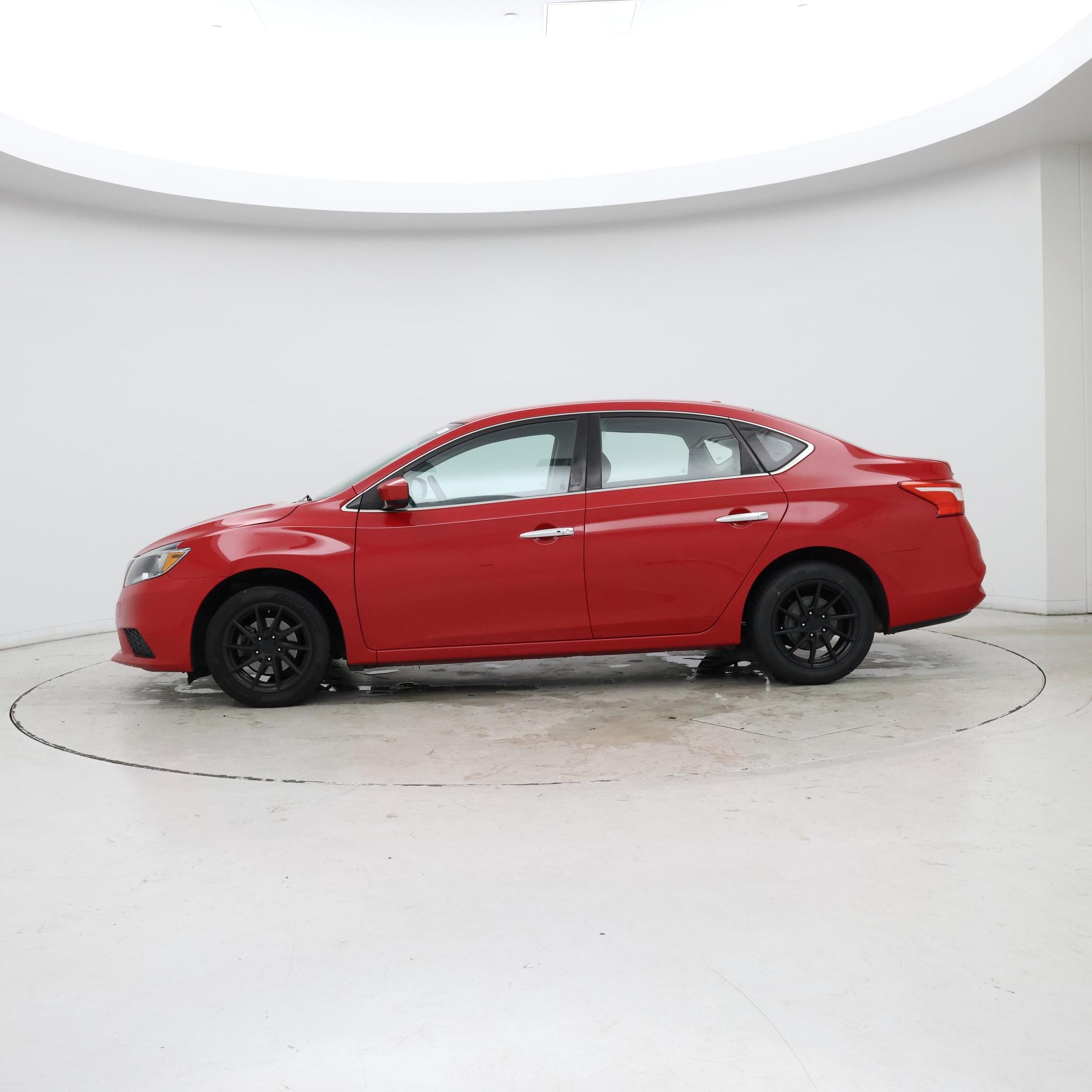 Thumbnail: 2018 Nissan Sentra - 3