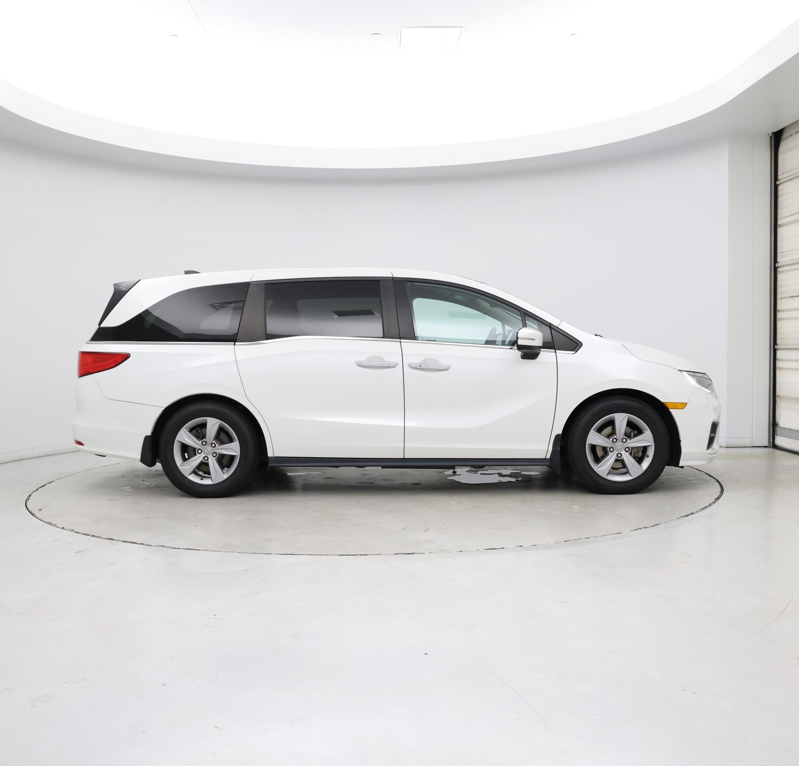 Thumbnail: 2020 Honda Odyssey - 7