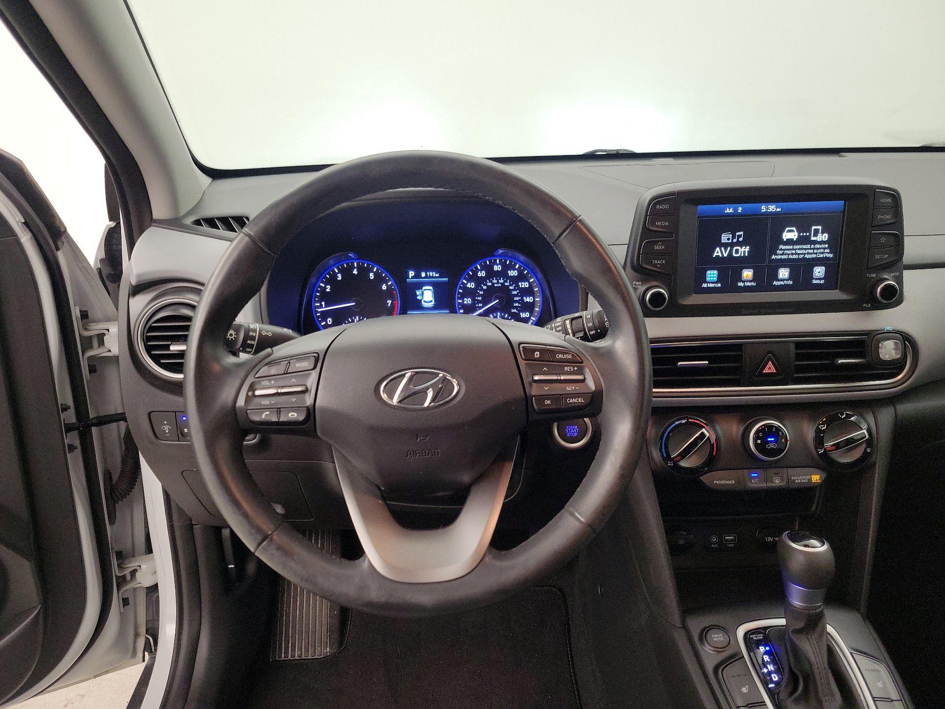 Thumbnail: 2020 Hyundai Kona - 10