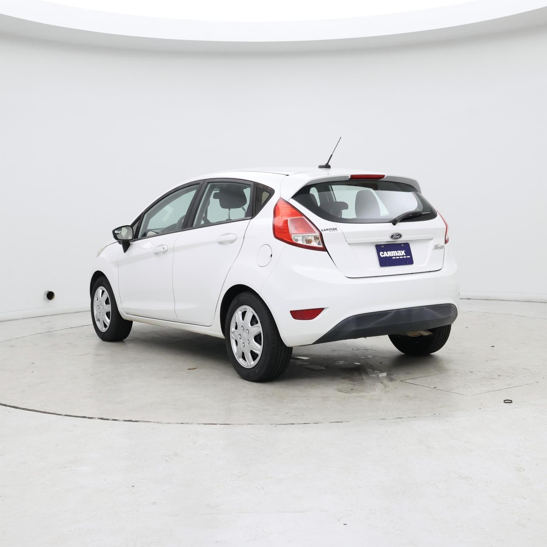 Thumbnail: 2017 Ford Fiesta - 2