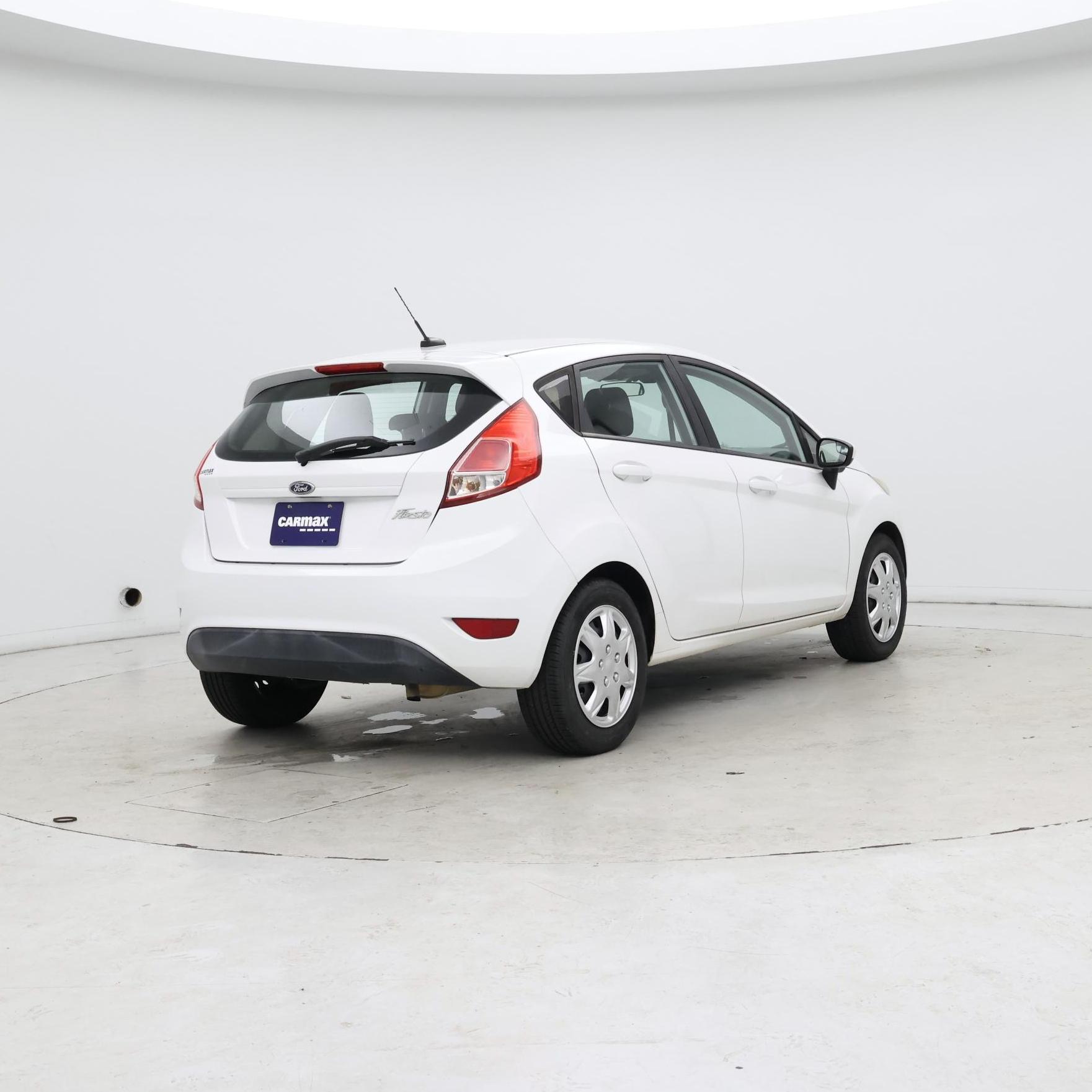 Thumbnail: 2017 Ford Fiesta - 8