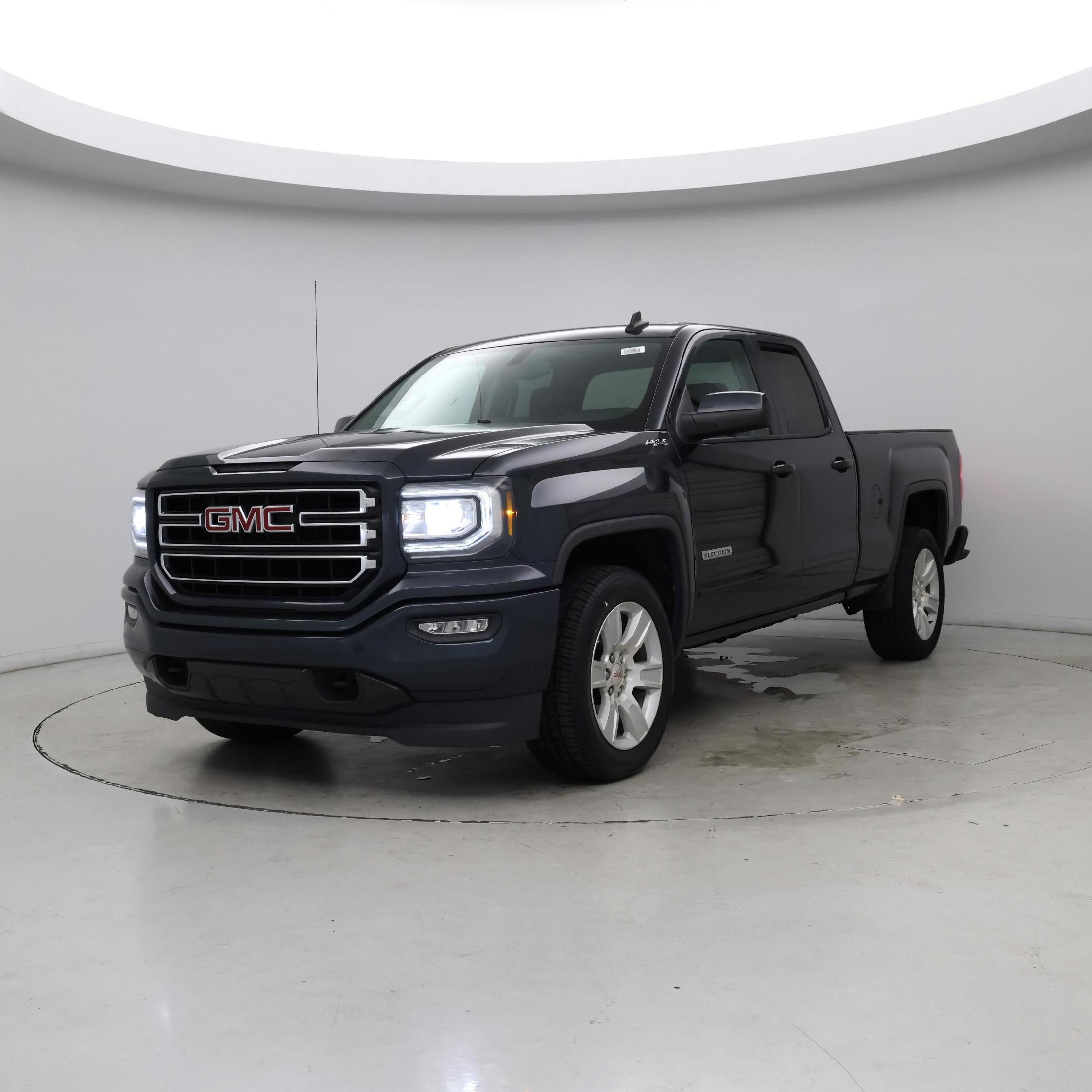 Thumbnail: 2018 GMC Sierra 1500 - 4