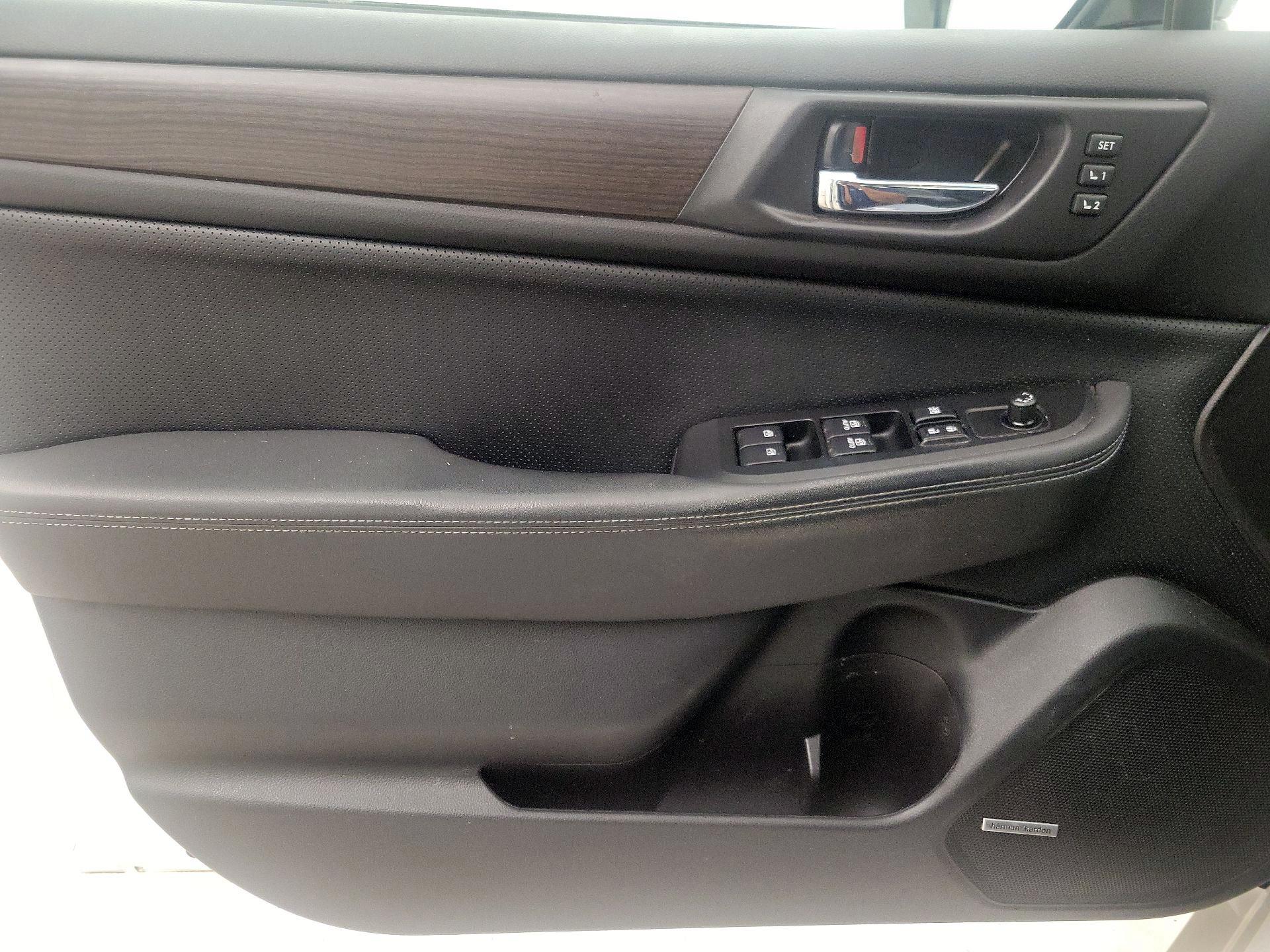 Thumbnail: 2016 Subaru Legacy - 12