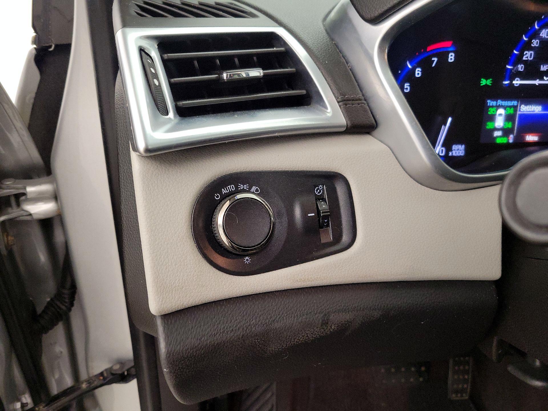 Thumbnail: 2014 Cadillac SRX - 13