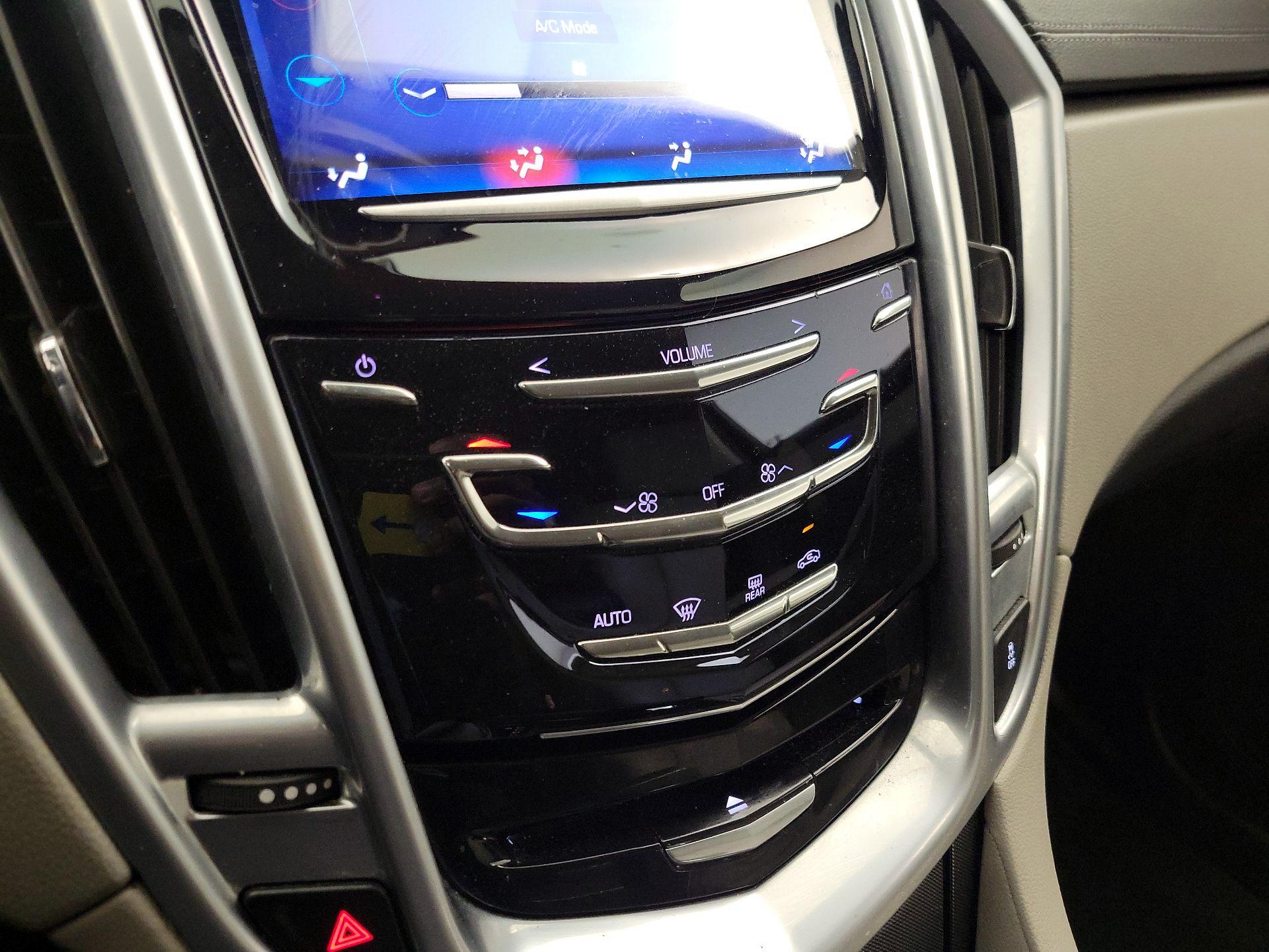 Thumbnail: 2014 Cadillac SRX - 15