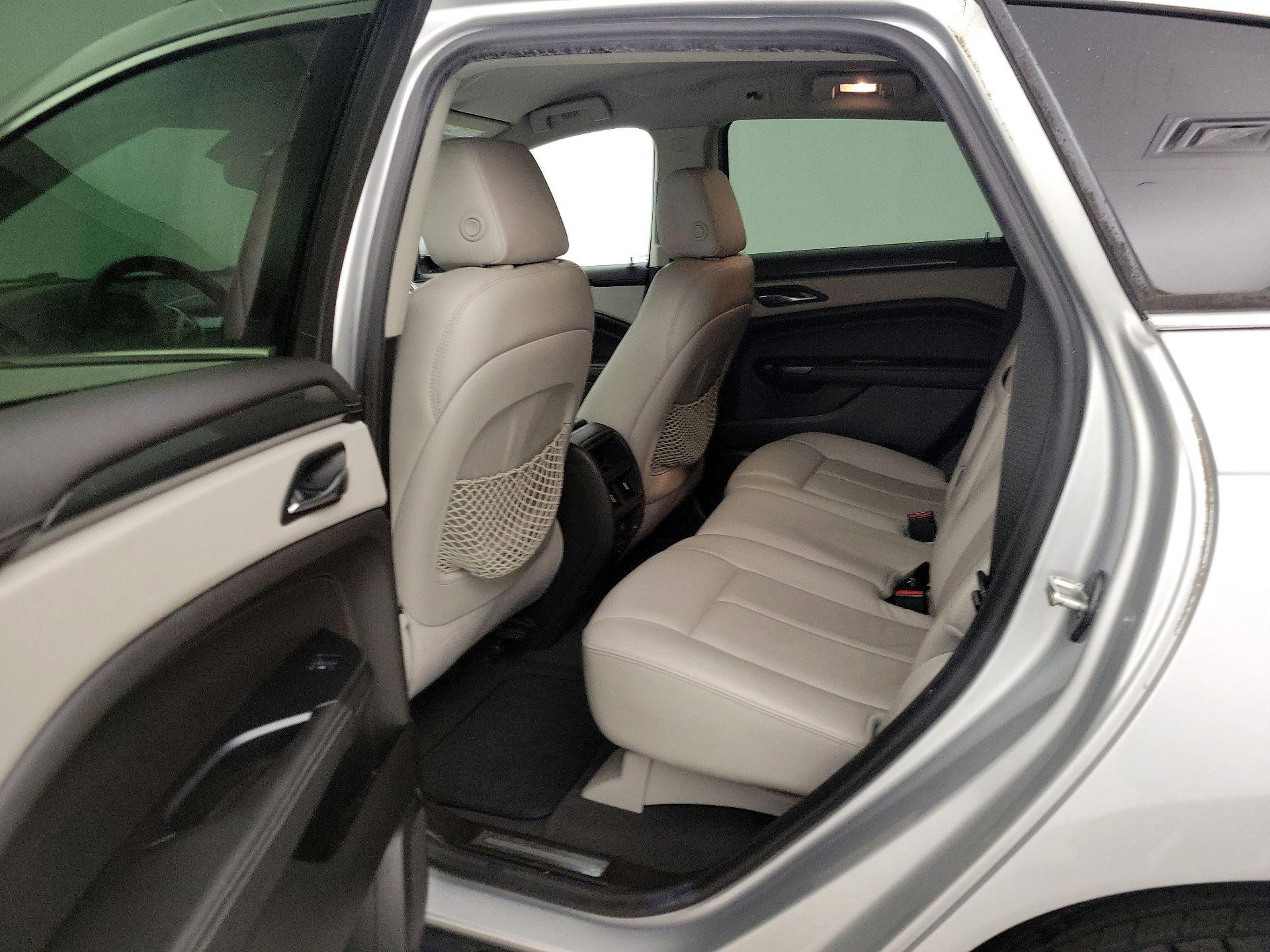 Thumbnail: 2014 Cadillac SRX - 18