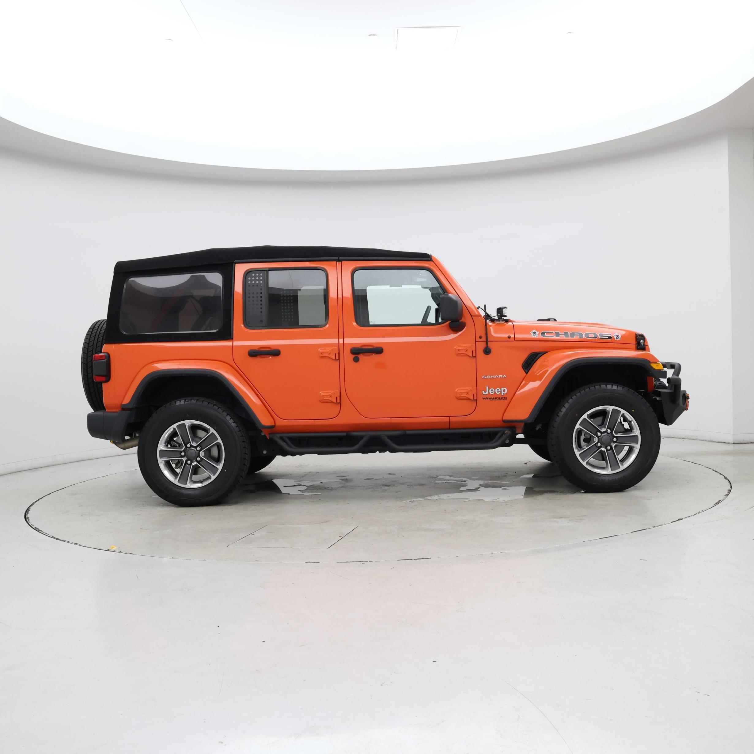 Thumbnail: 2019 Jeep Wrangler - 7