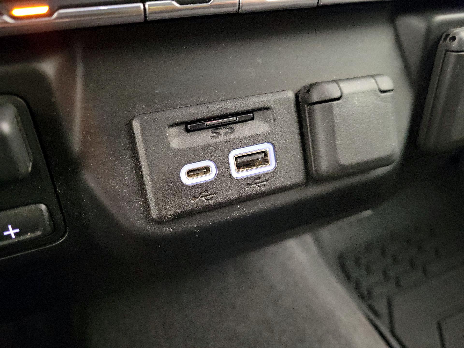 Thumbnail: 2020 Chevrolet Silverado 2500 - 18