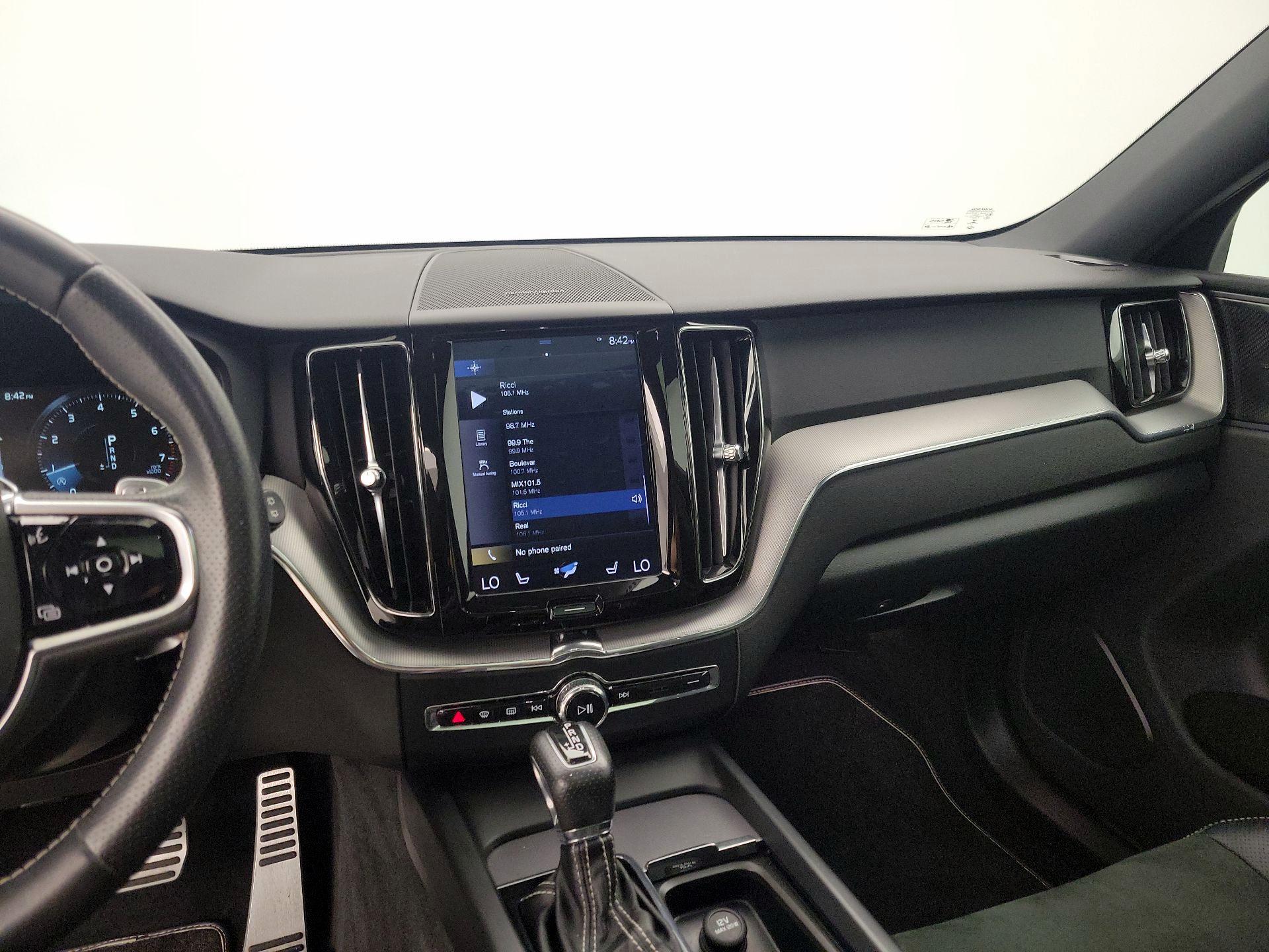 Thumbnail: 2019 Volvo XC60 - 9
