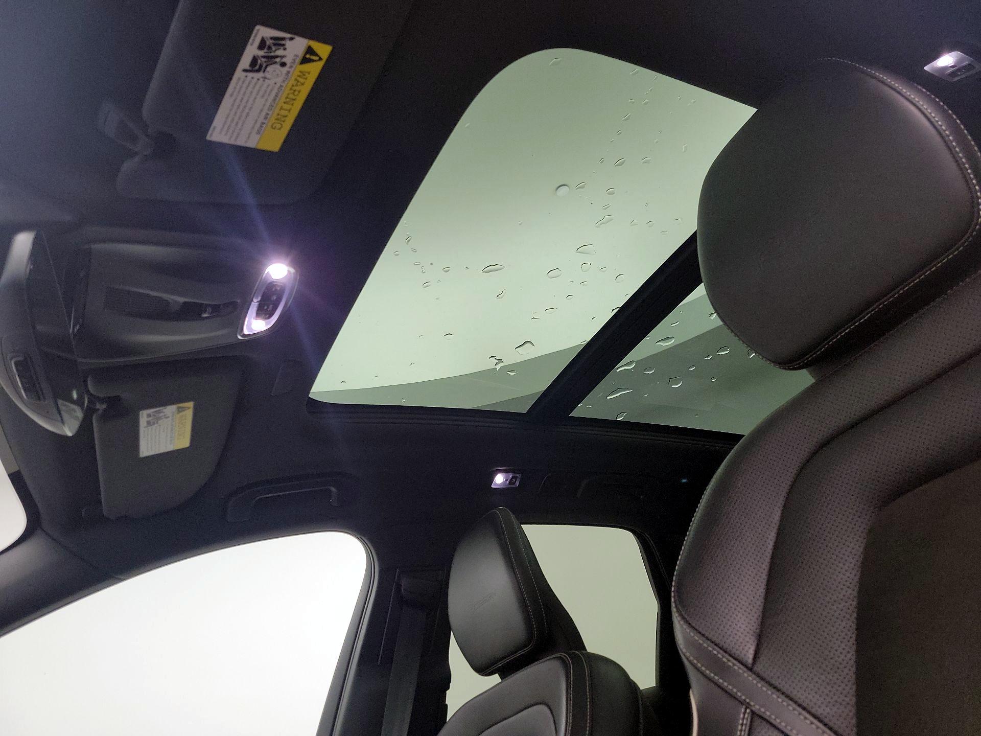 Thumbnail: 2019 Volvo XC60 - 18
