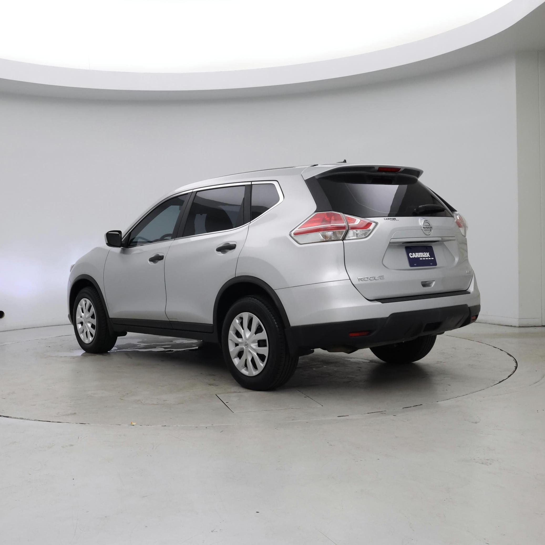 Thumbnail: 2016 Nissan Rogue - 2