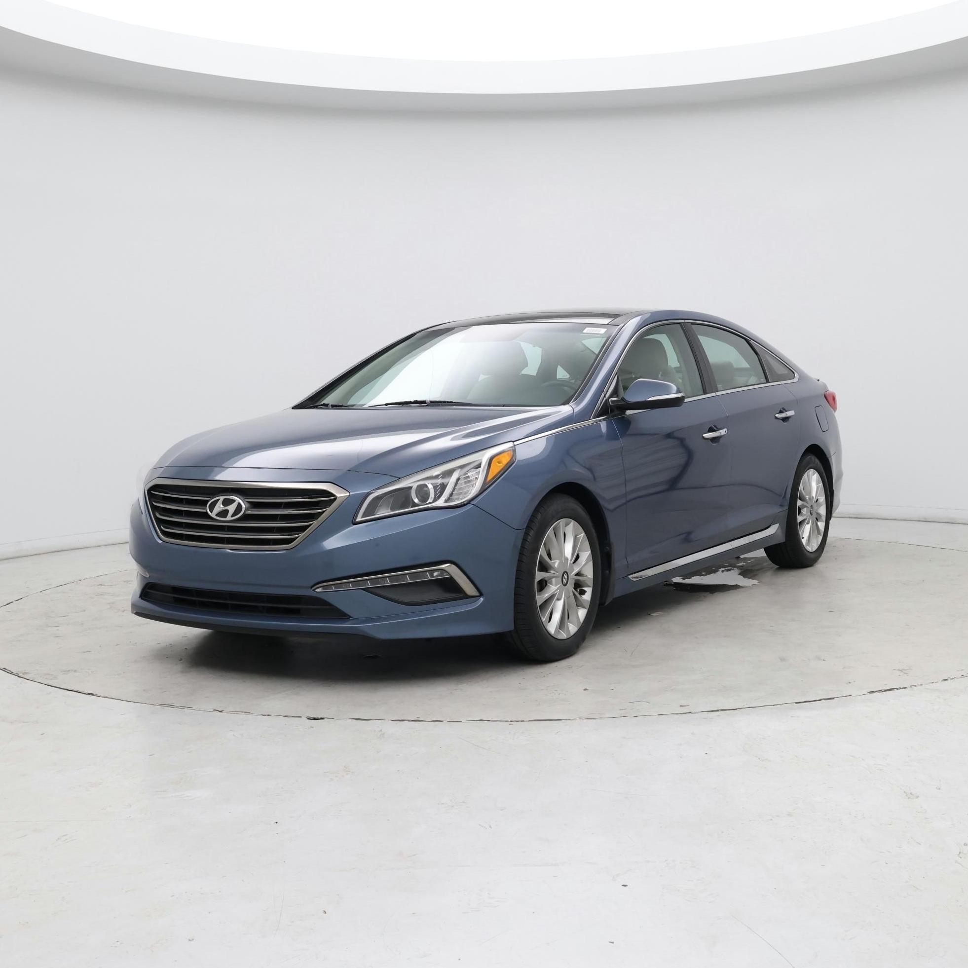 Thumbnail: 2015 Hyundai Sonata - 4
