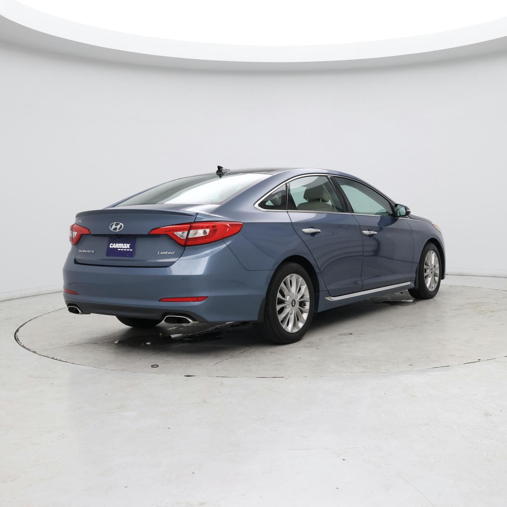 Thumbnail: 2015 Hyundai Sonata - 8