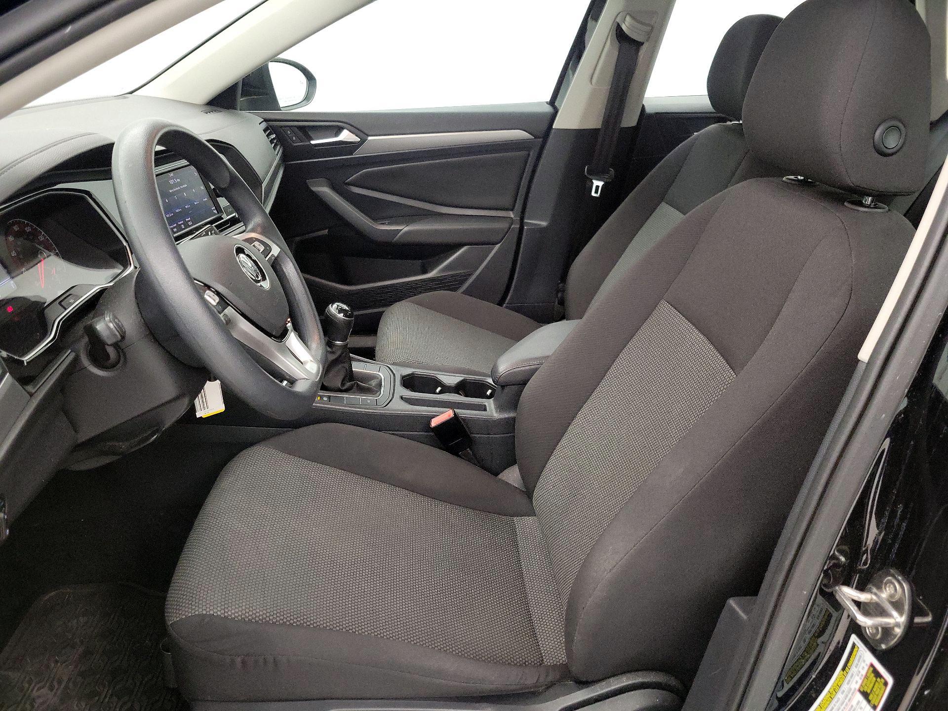 Thumbnail: 2019 Volkswagen Jetta - 11