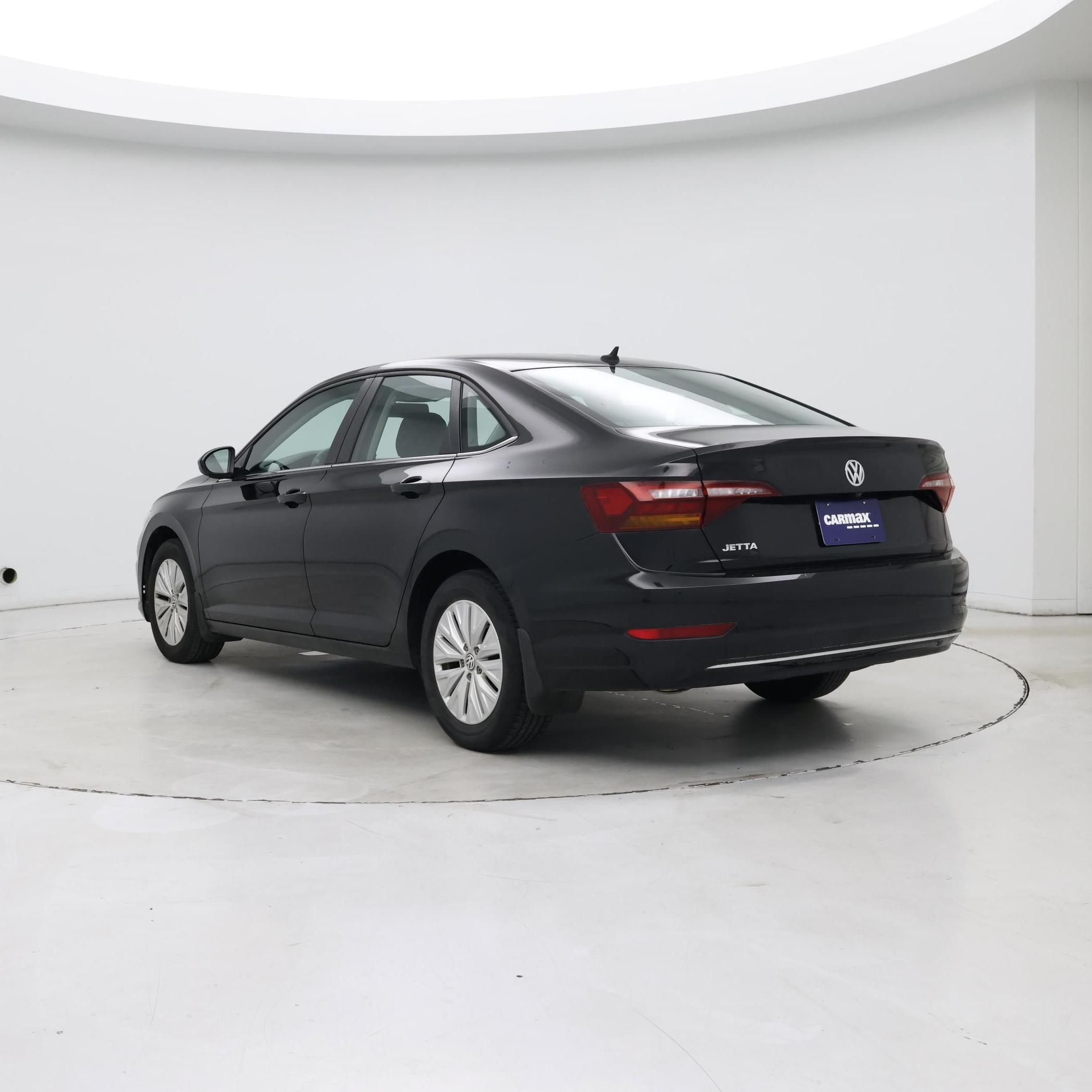 Thumbnail: 2019 Volkswagen Jetta - 2