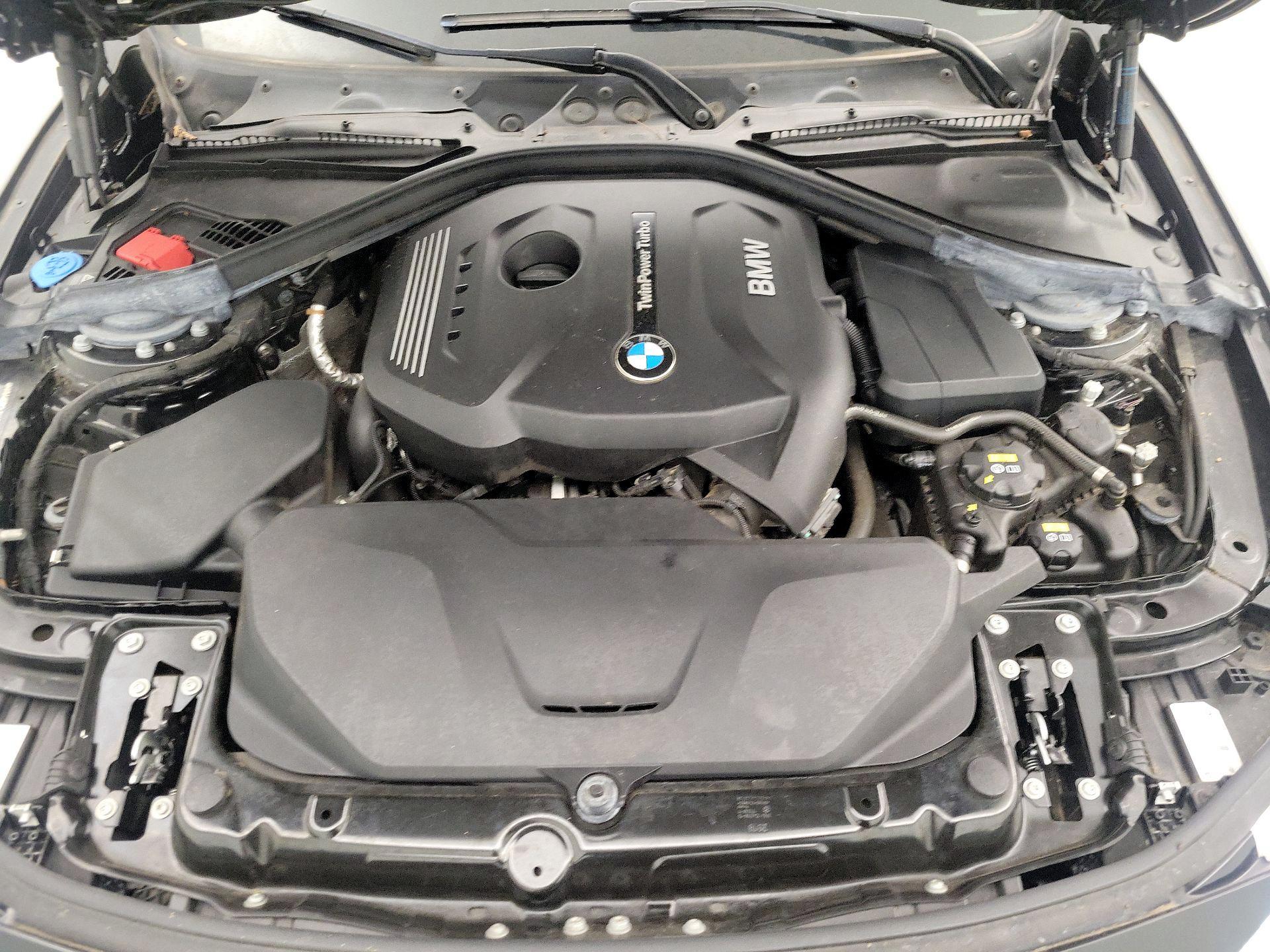 Thumbnail: 2018 BMW 3 Series - 20