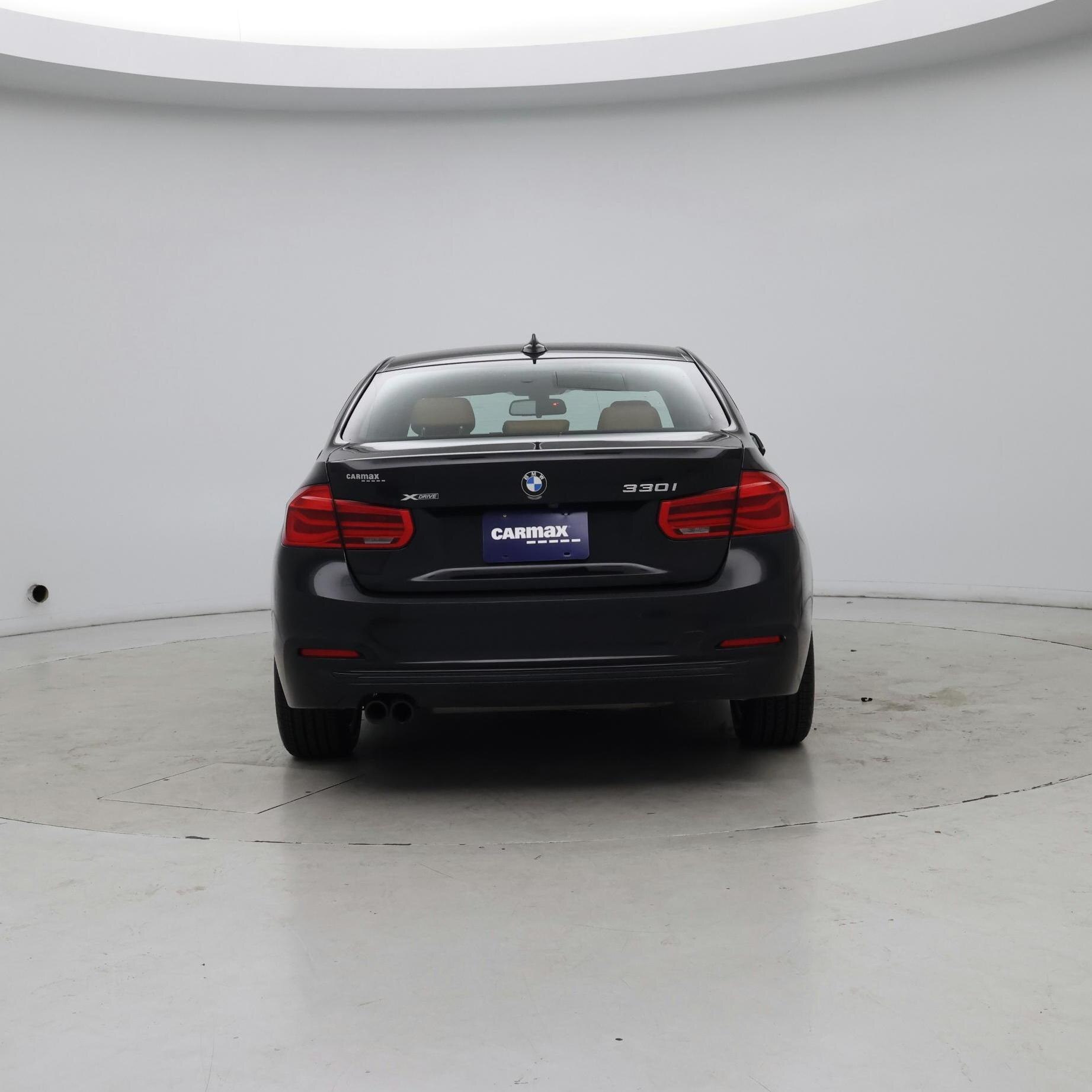 Thumbnail: 2018 BMW 3 Series - 6