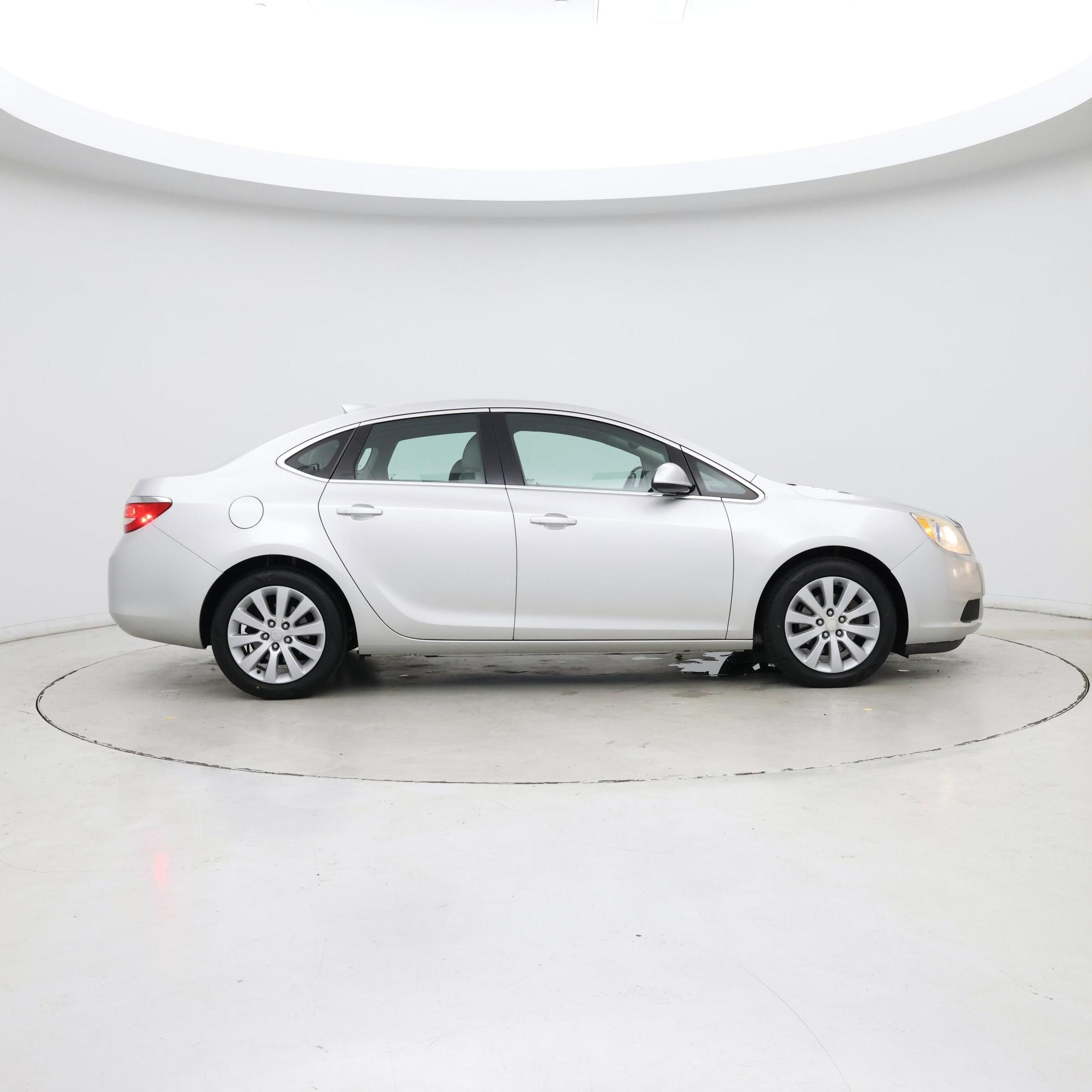 Thumbnail: 2015 Buick Verano - 7