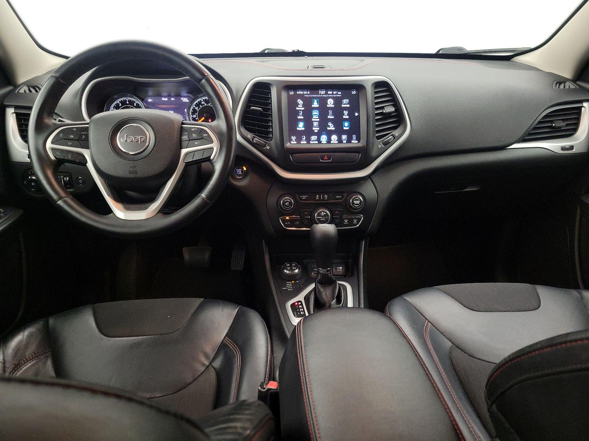 Thumbnail: 2015 Jeep Cherokee - 9