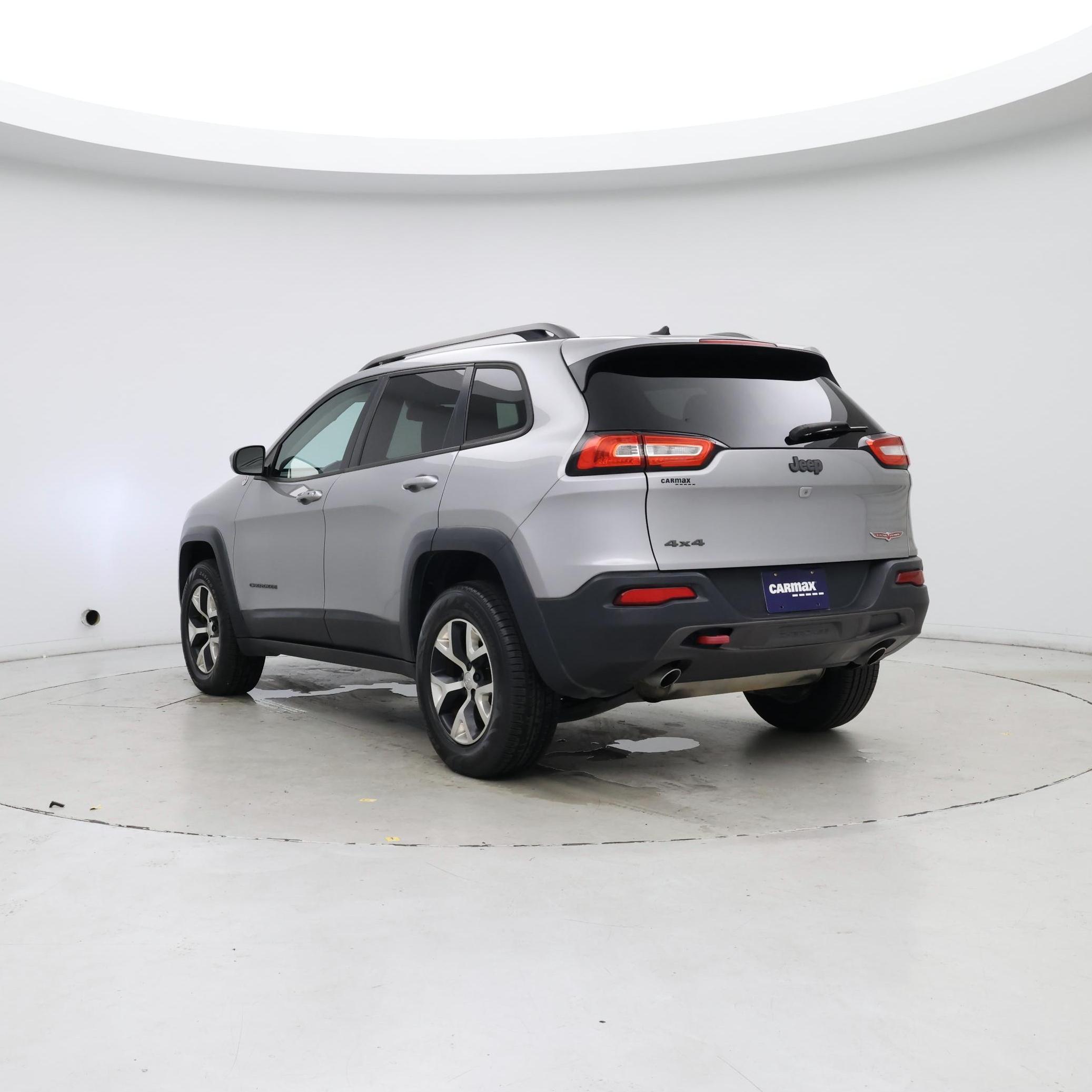 Thumbnail: 2015 Jeep Cherokee - 2