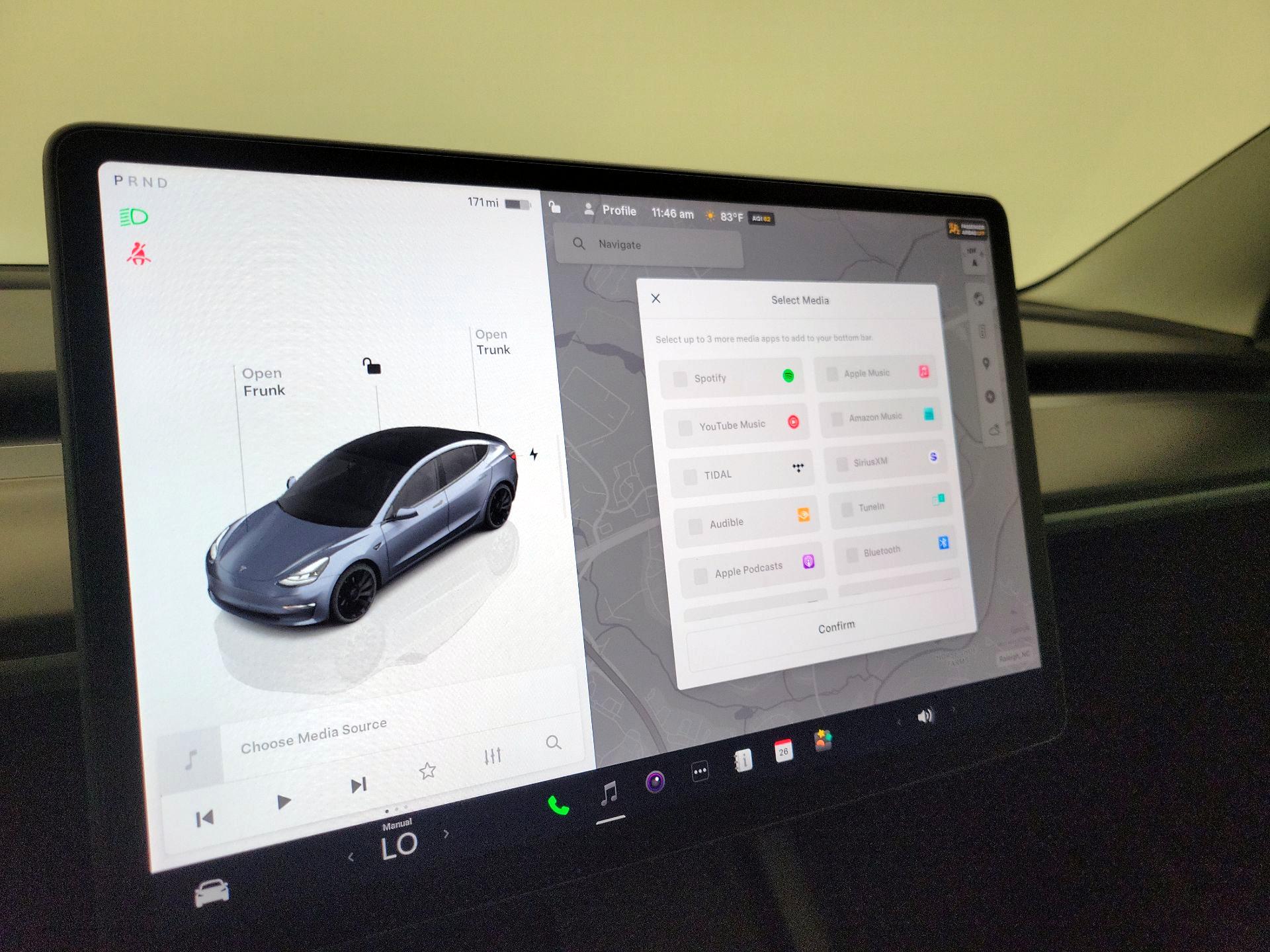 Thumbnail: 2023 Tesla Model 3 - 14