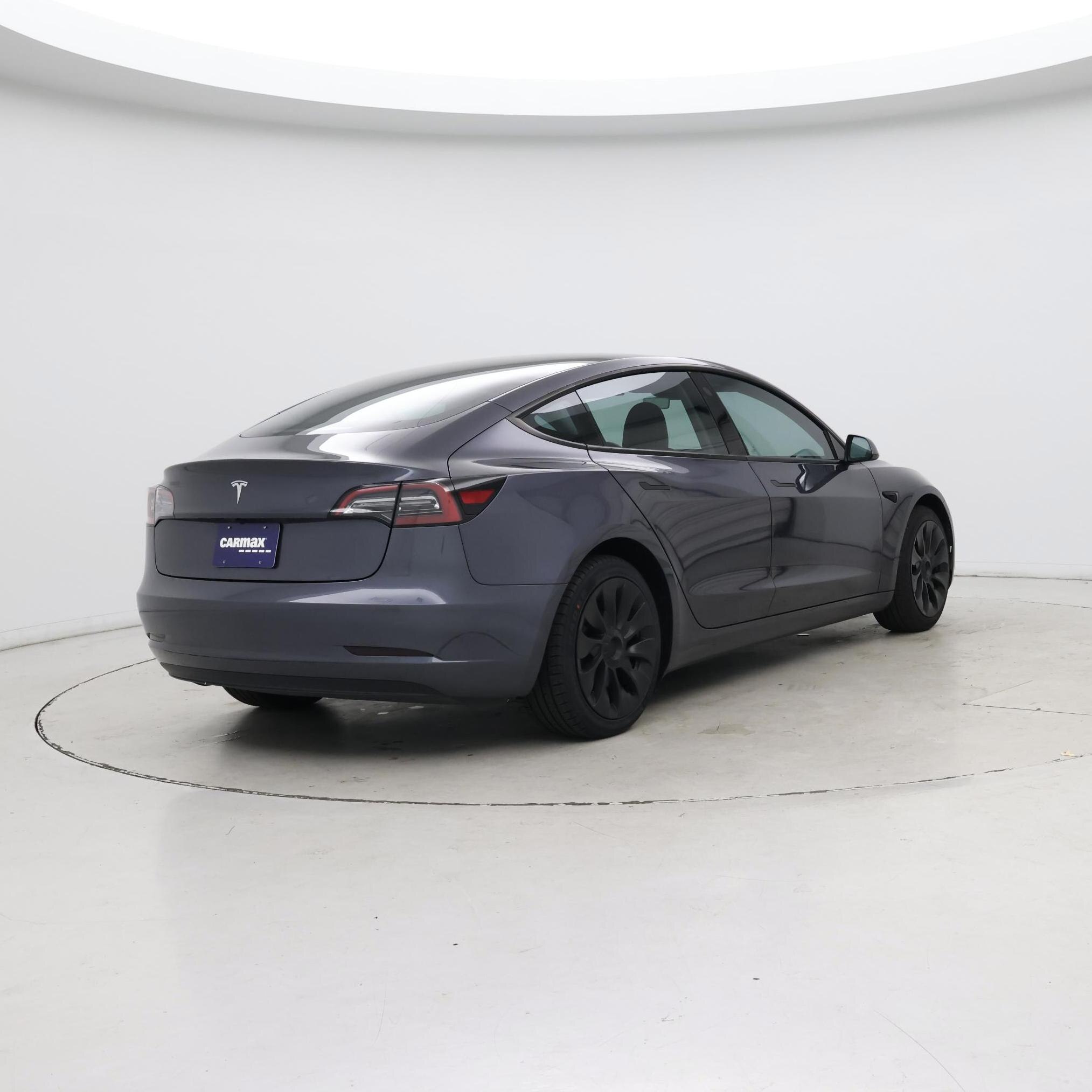Thumbnail: 2023 Tesla Model 3 - 8