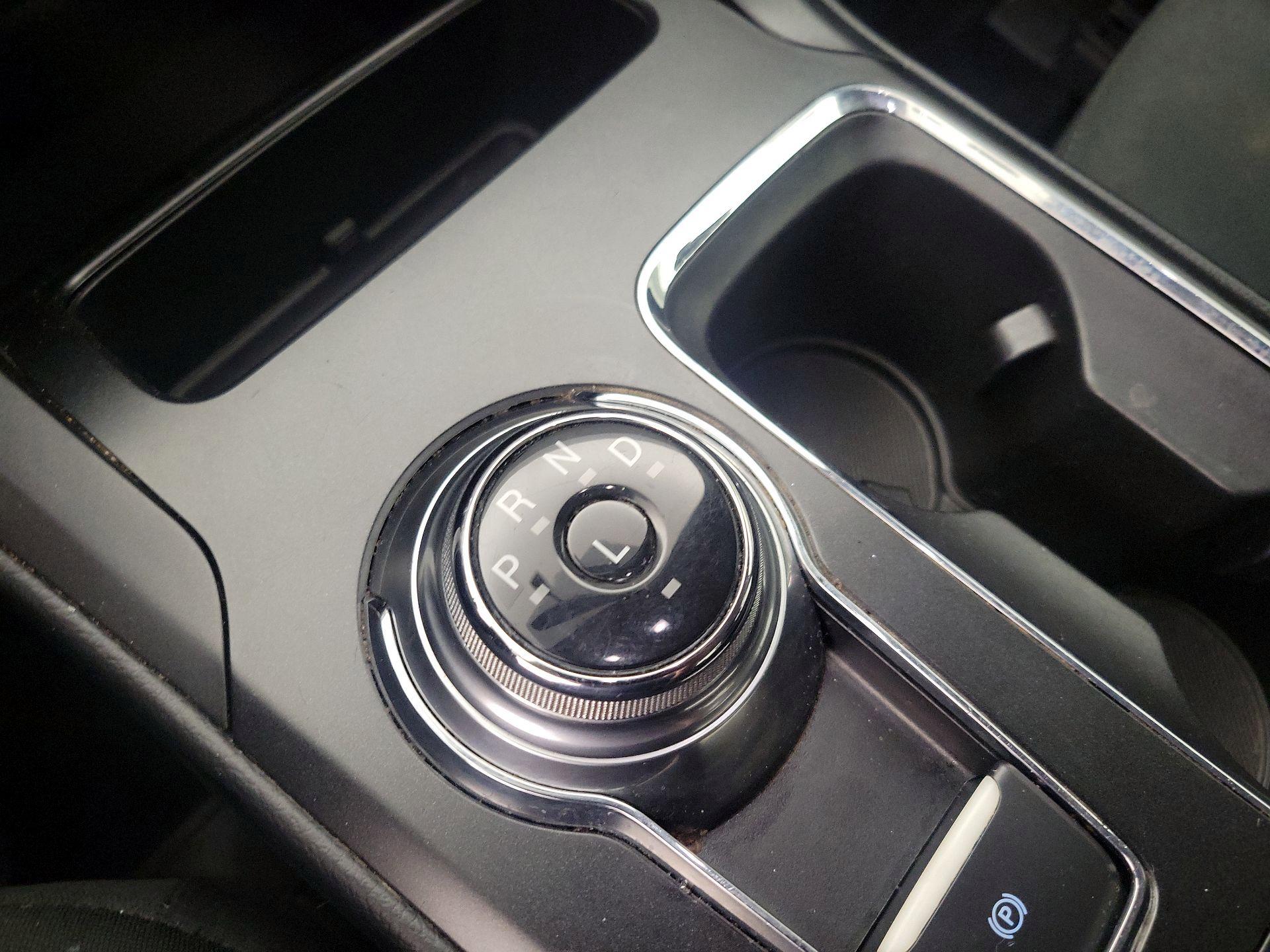 Thumbnail: 2018 Ford Fusion - 17