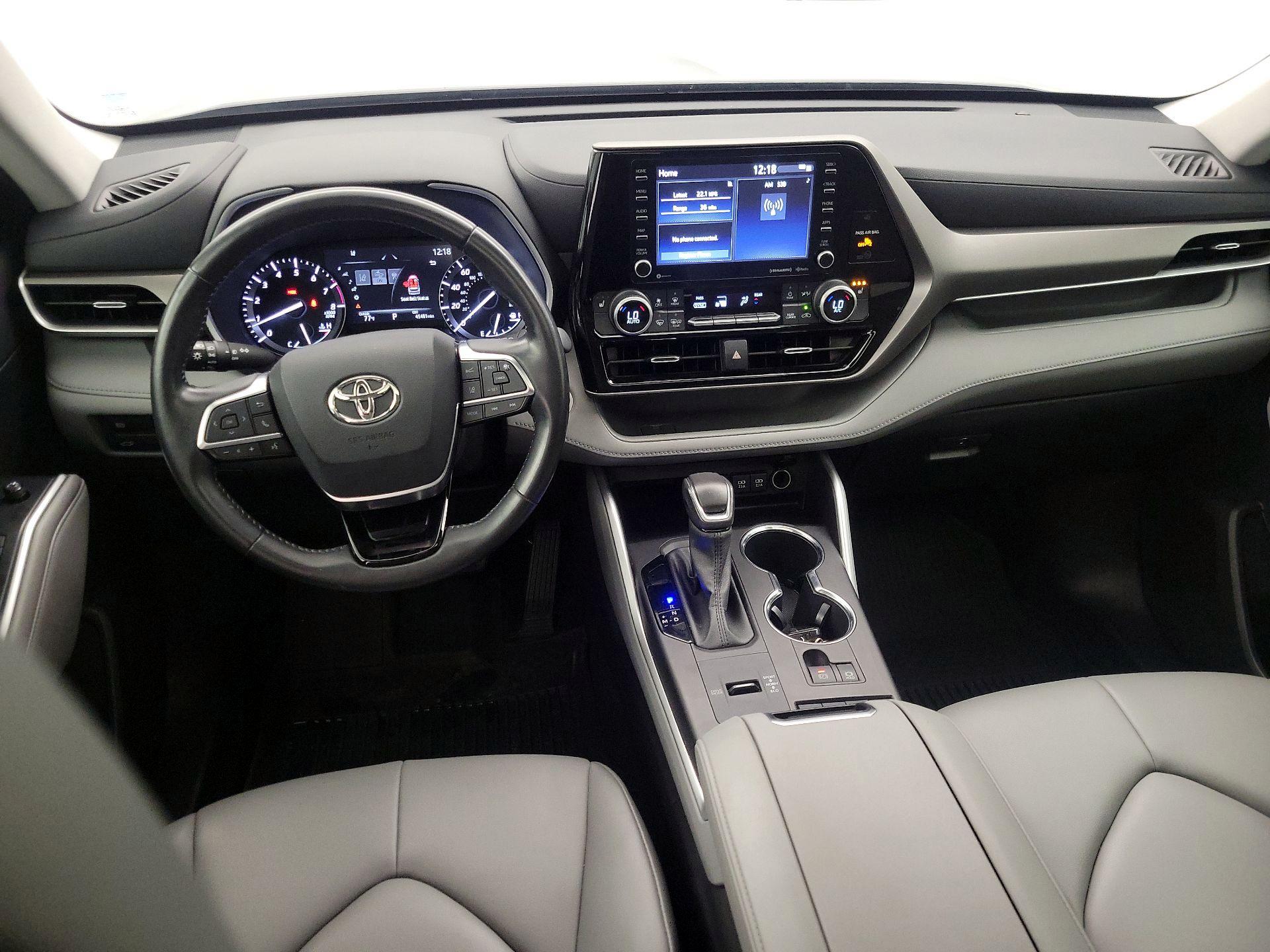 Thumbnail: 2021 Toyota Highlander - 9