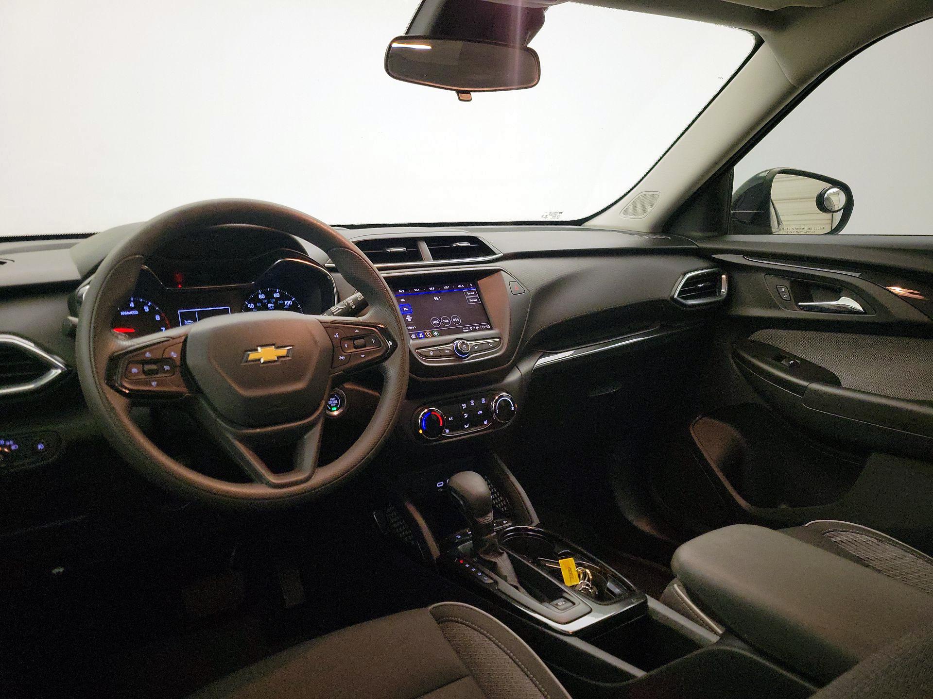 Thumbnail: 2022 Chevrolet TrailBlazer - 9