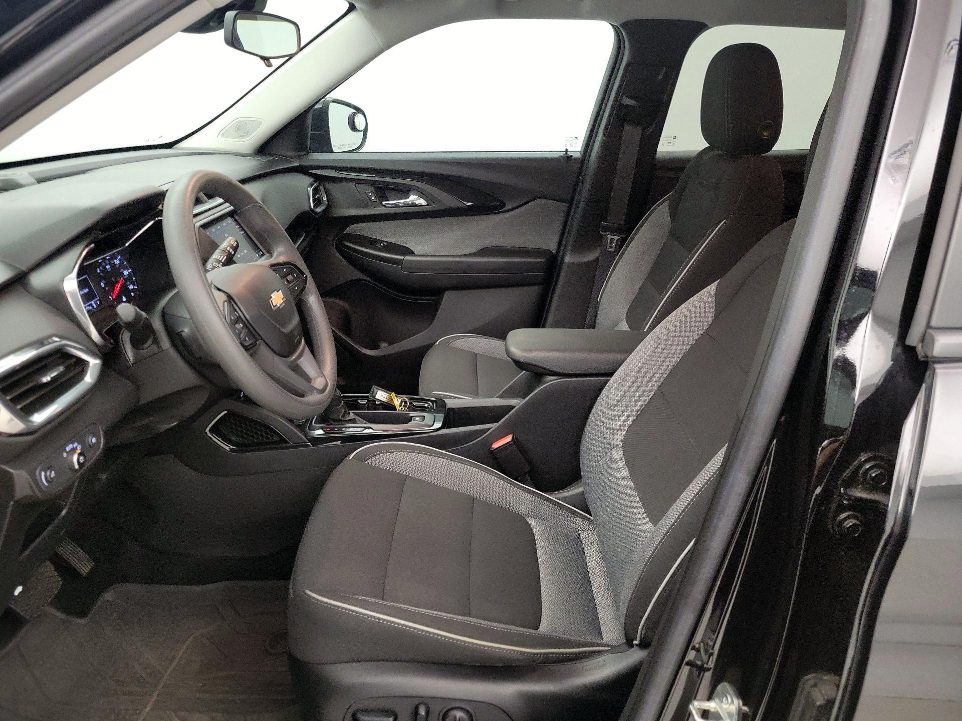 Thumbnail: 2022 Chevrolet TrailBlazer - 11